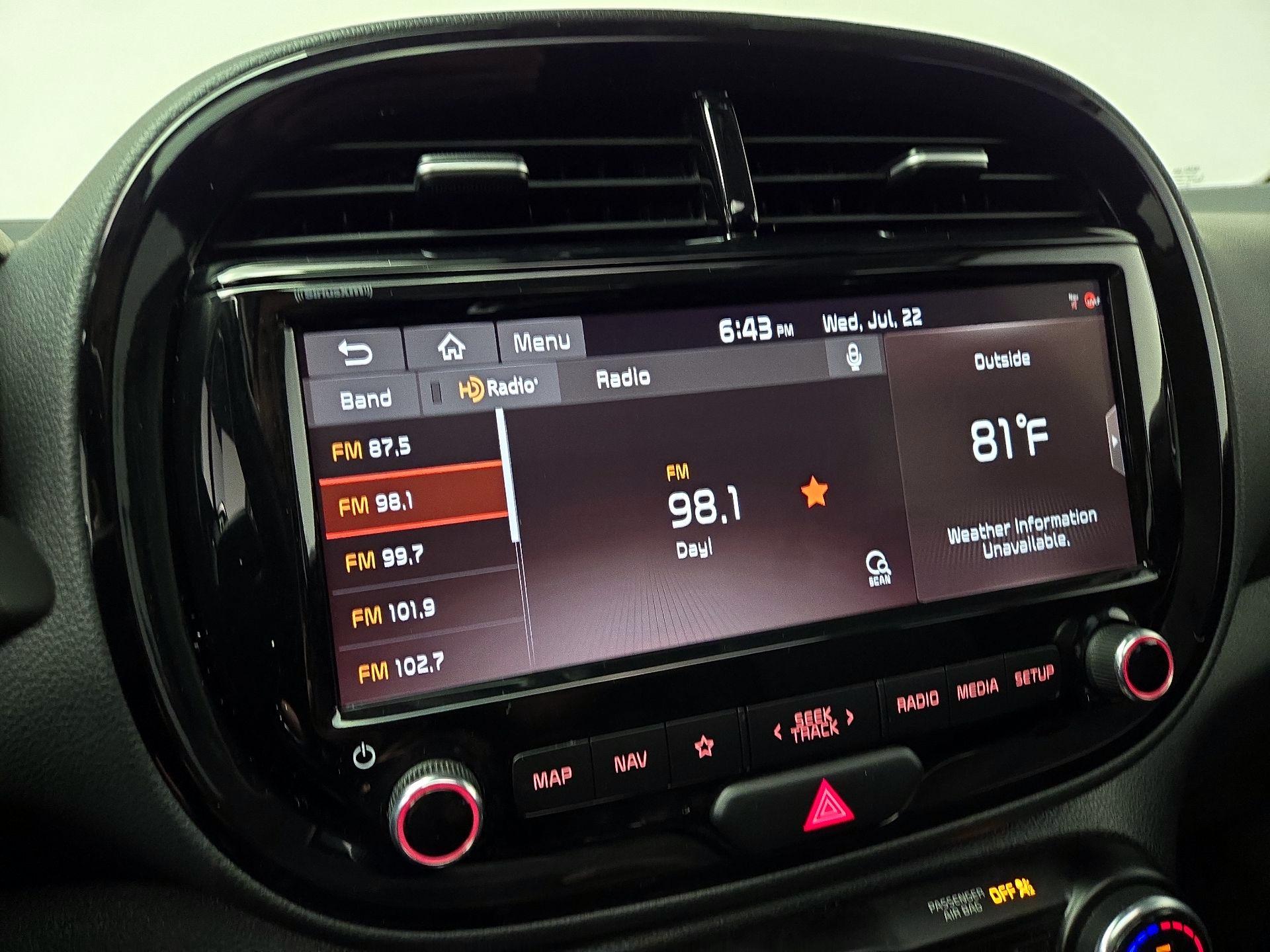 Thumbnail: 2021 Kia Soul - 16