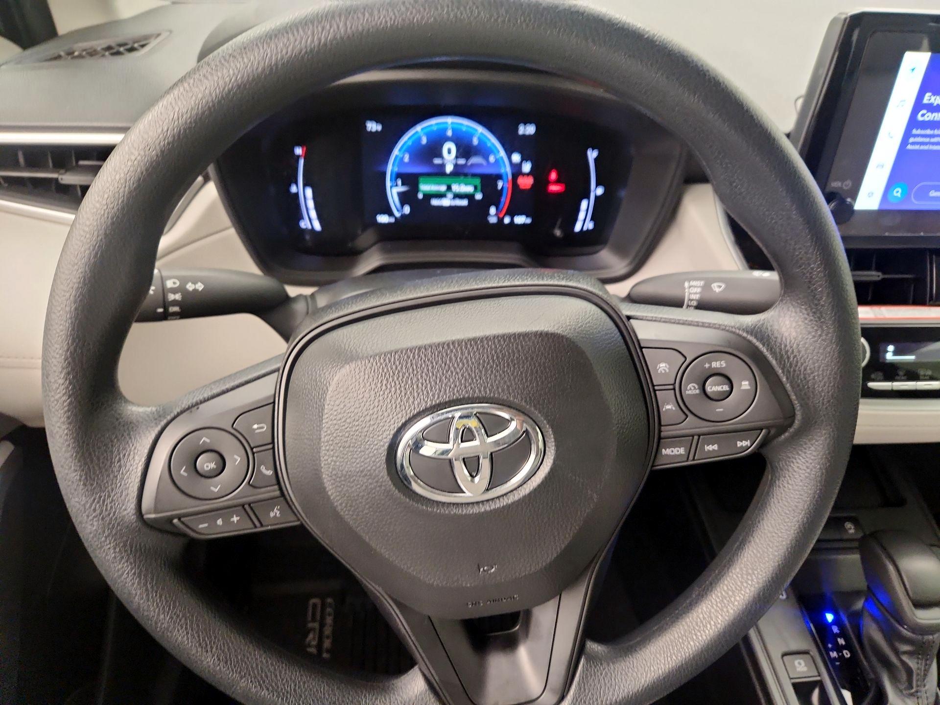 Thumbnail: 2026 Toyota Corolla Cross - 10
