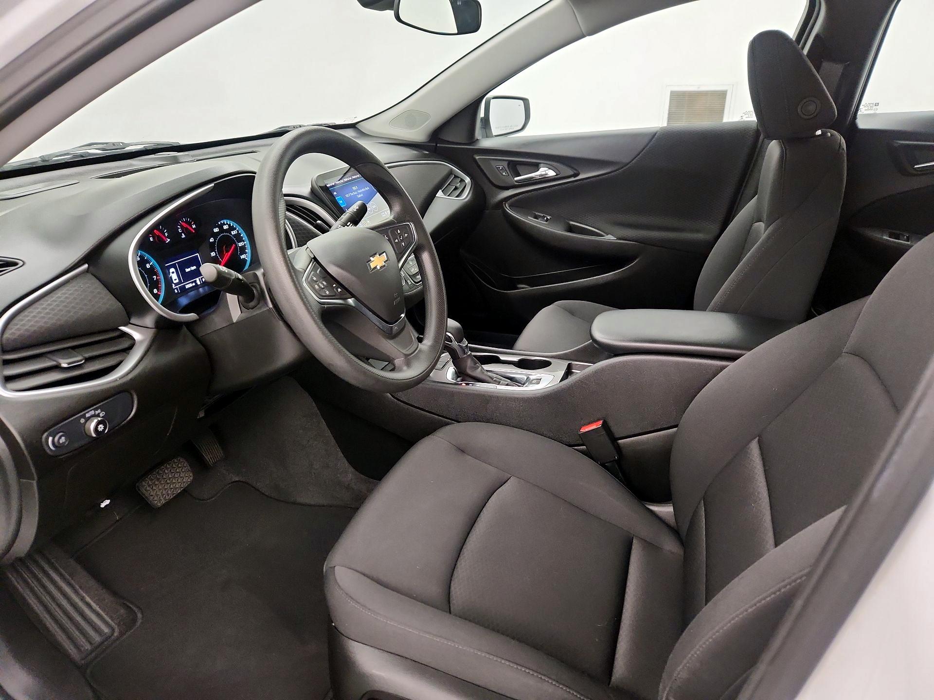 Thumbnail: 2024 Chevrolet Malibu - 11