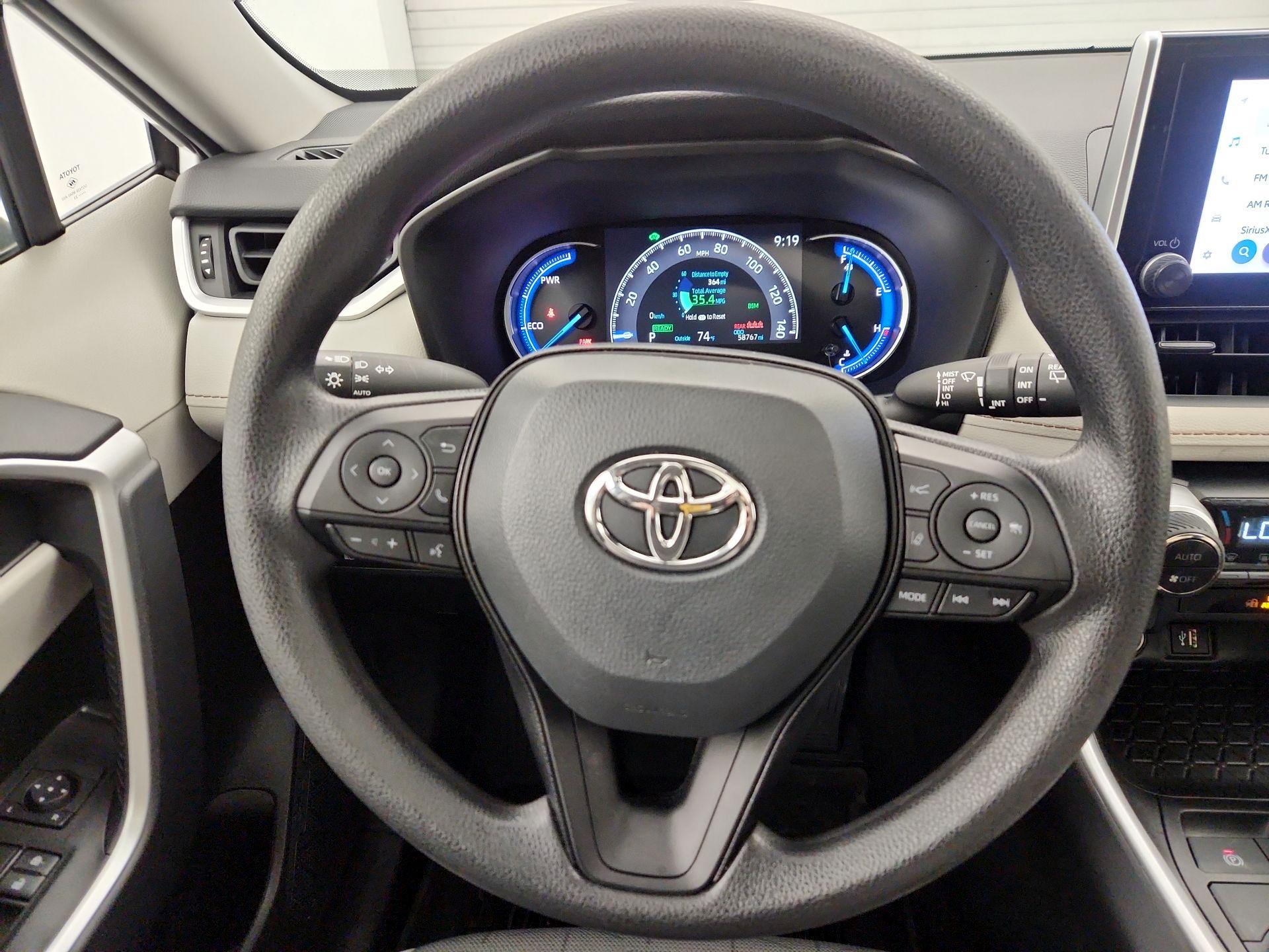 Thumbnail: 2023 Toyota RAV4 - 10