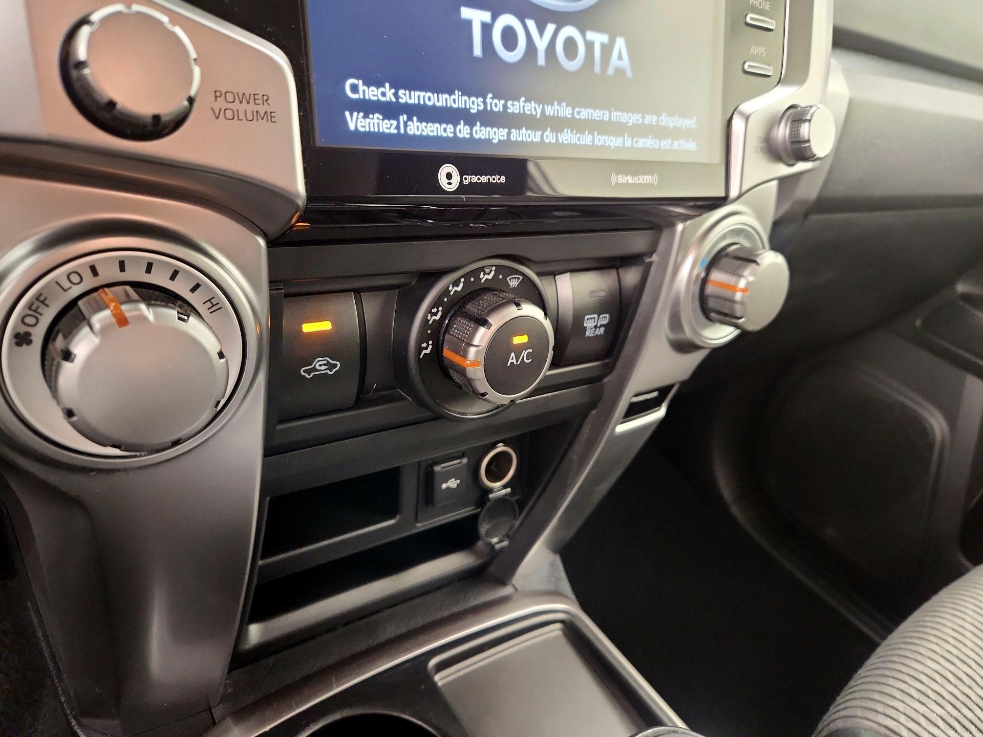 Thumbnail: 2024 Toyota 4Runner - 16