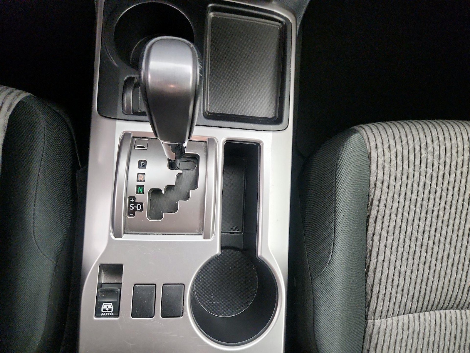 2024 Toyota 4Runner SR5 - Photo 18