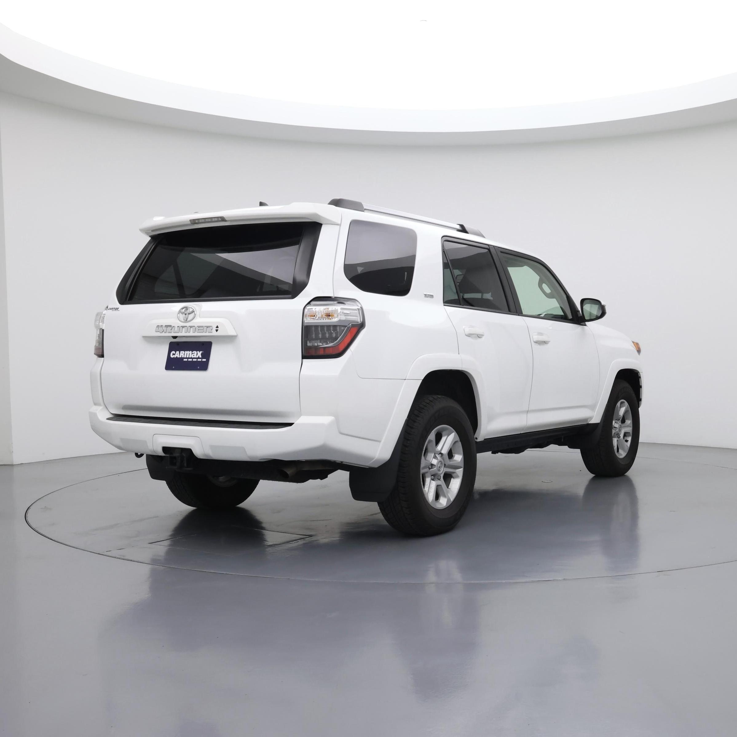 Thumbnail: 2024 Toyota 4Runner - 8