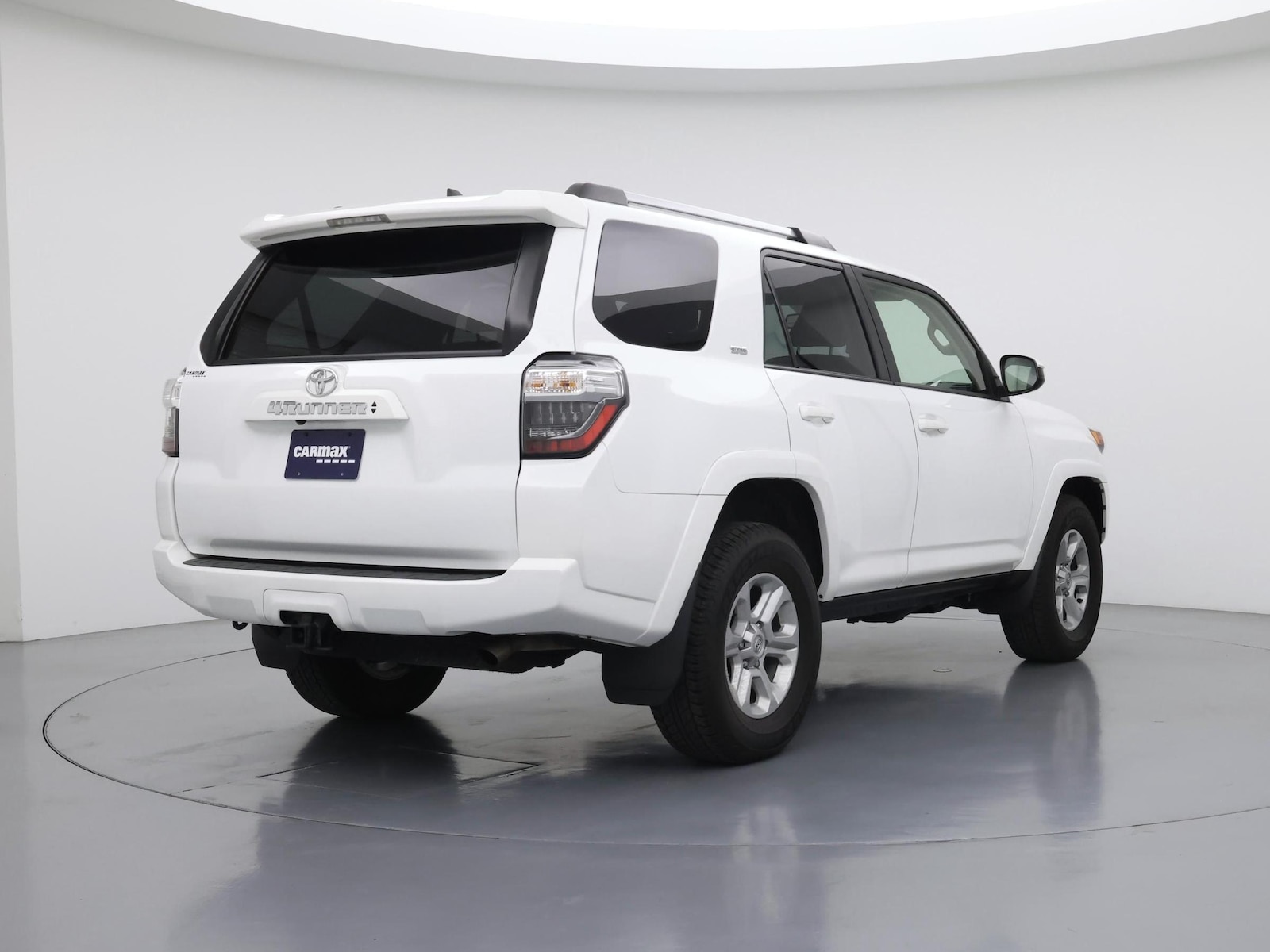 2024 Toyota 4Runner SR5 - Photo 9