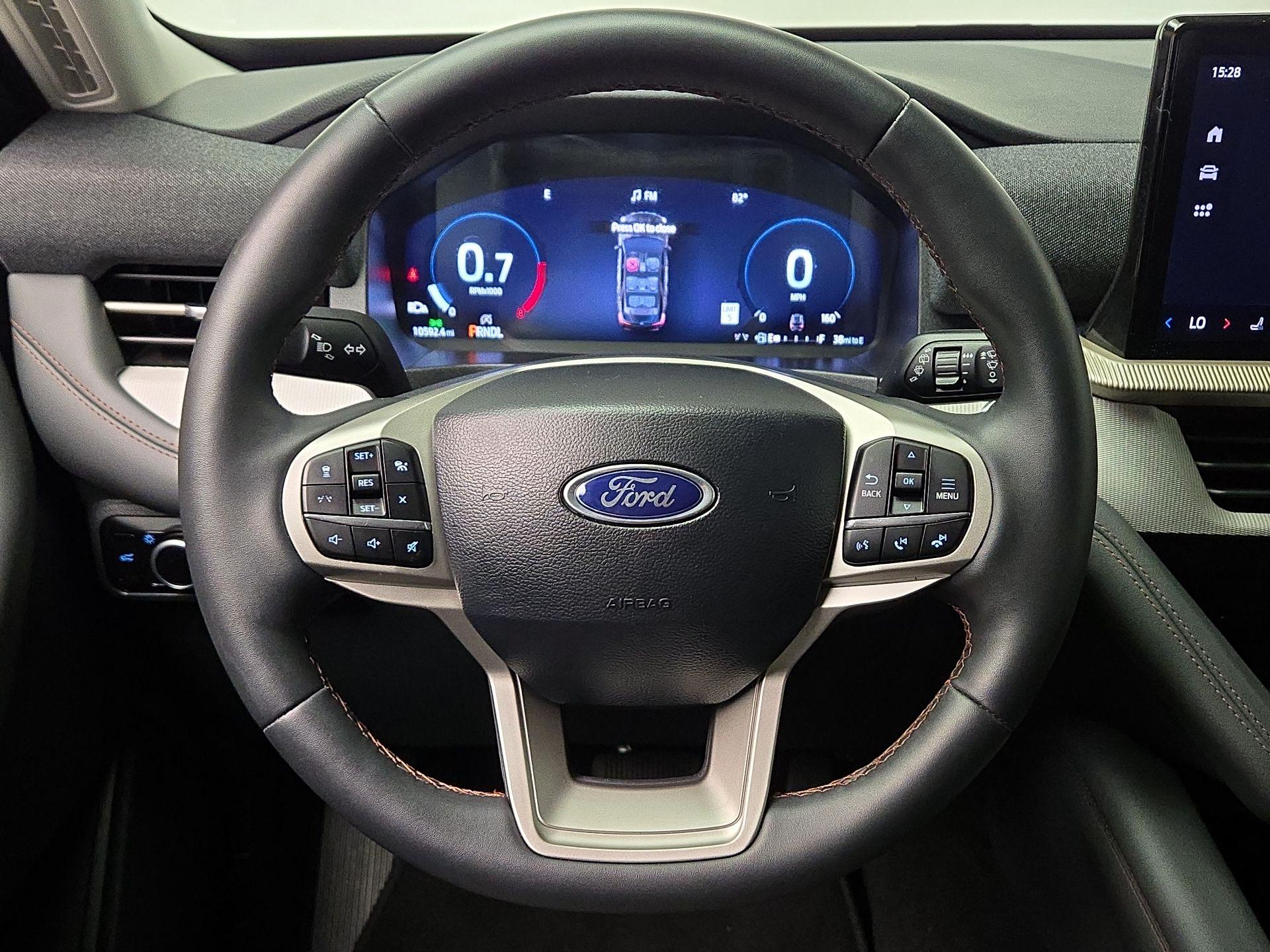 Thumbnail: 2025 Ford Explorer - 10