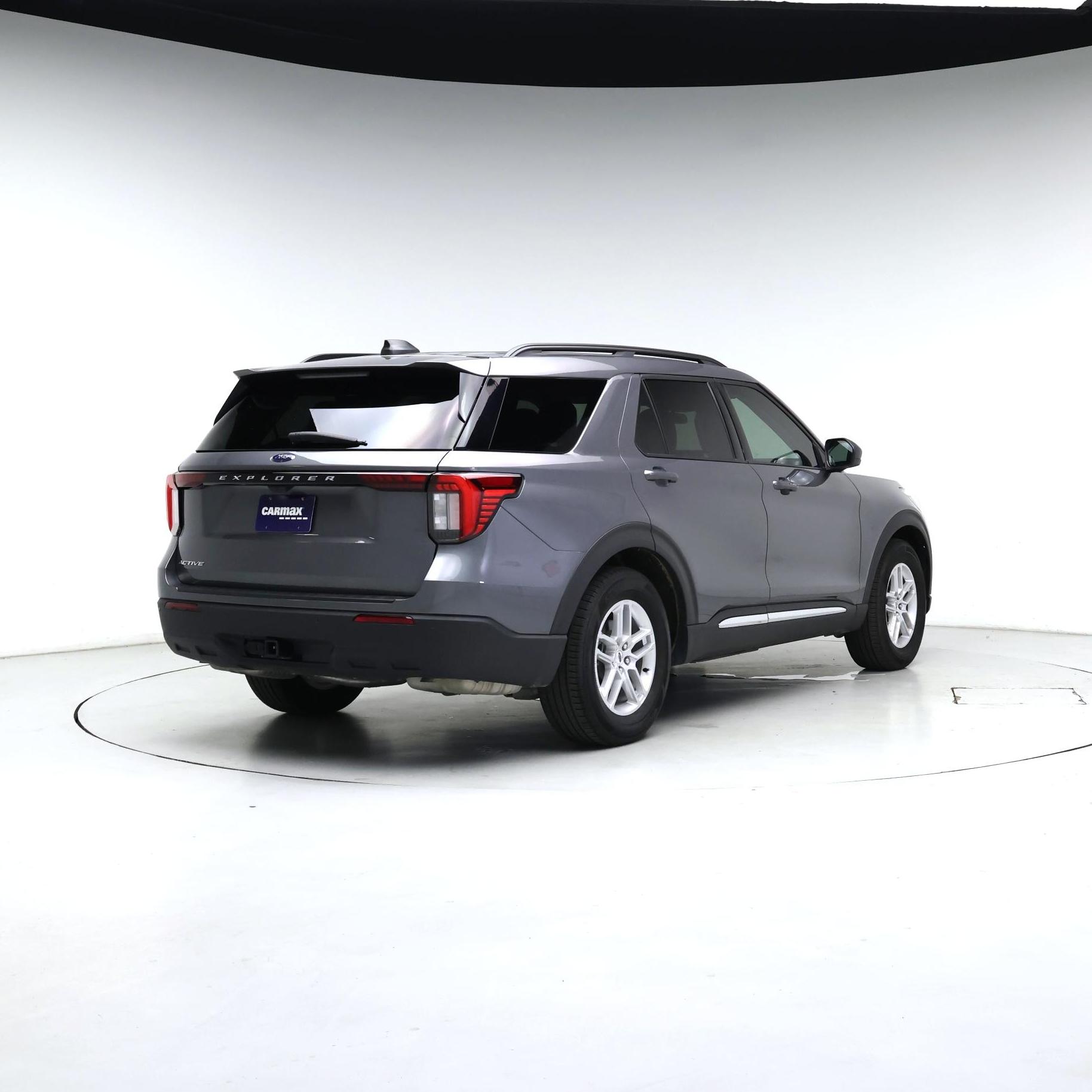Thumbnail: 2025 Ford Explorer - 8