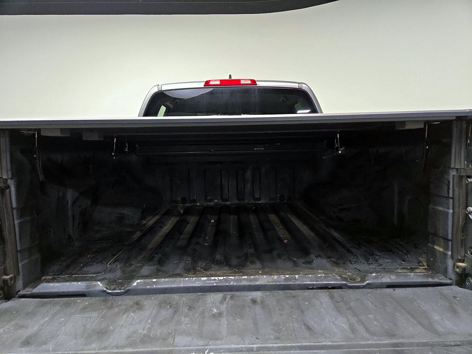 Thumbnail: 2023 Nissan Frontier - 20