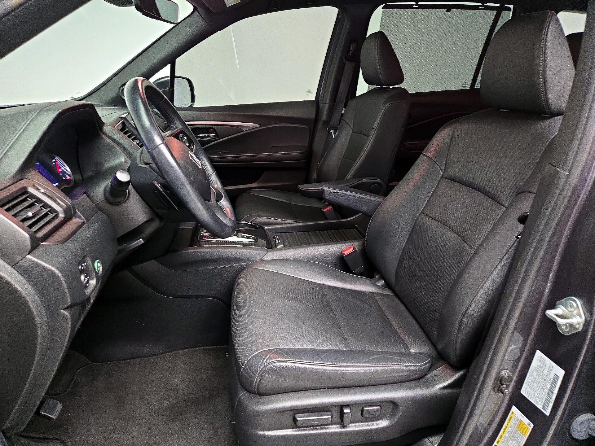 Thumbnail: 2021 Honda Passport - 11