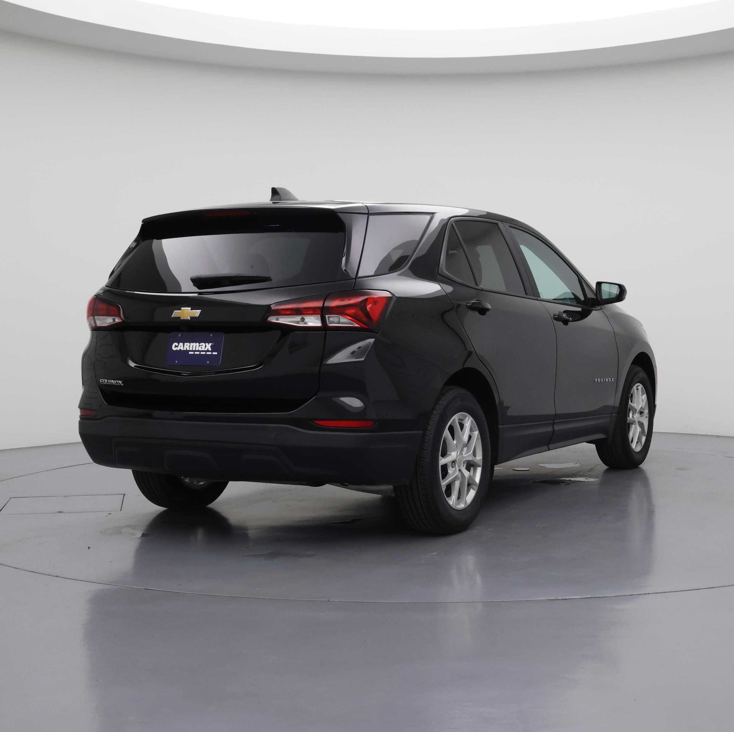 Thumbnail: 2023 Chevrolet Equinox - 8