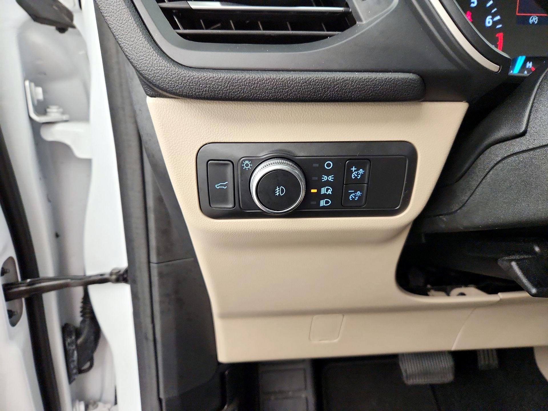 Thumbnail: 2022 Ford Escape - 13