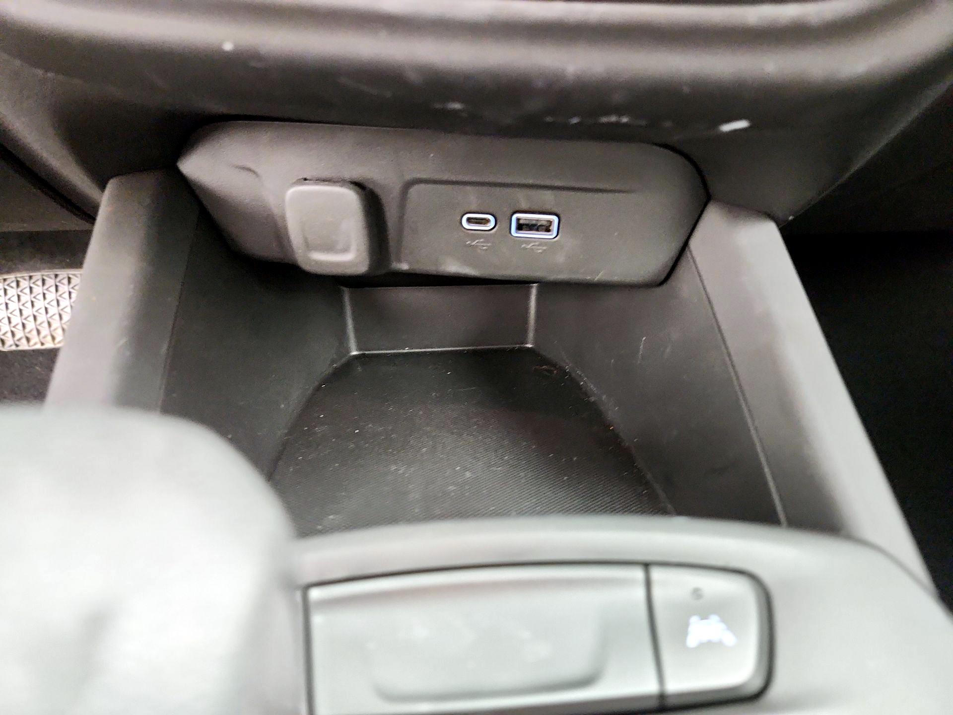 Thumbnail: 2024 Chevrolet Trax - 18