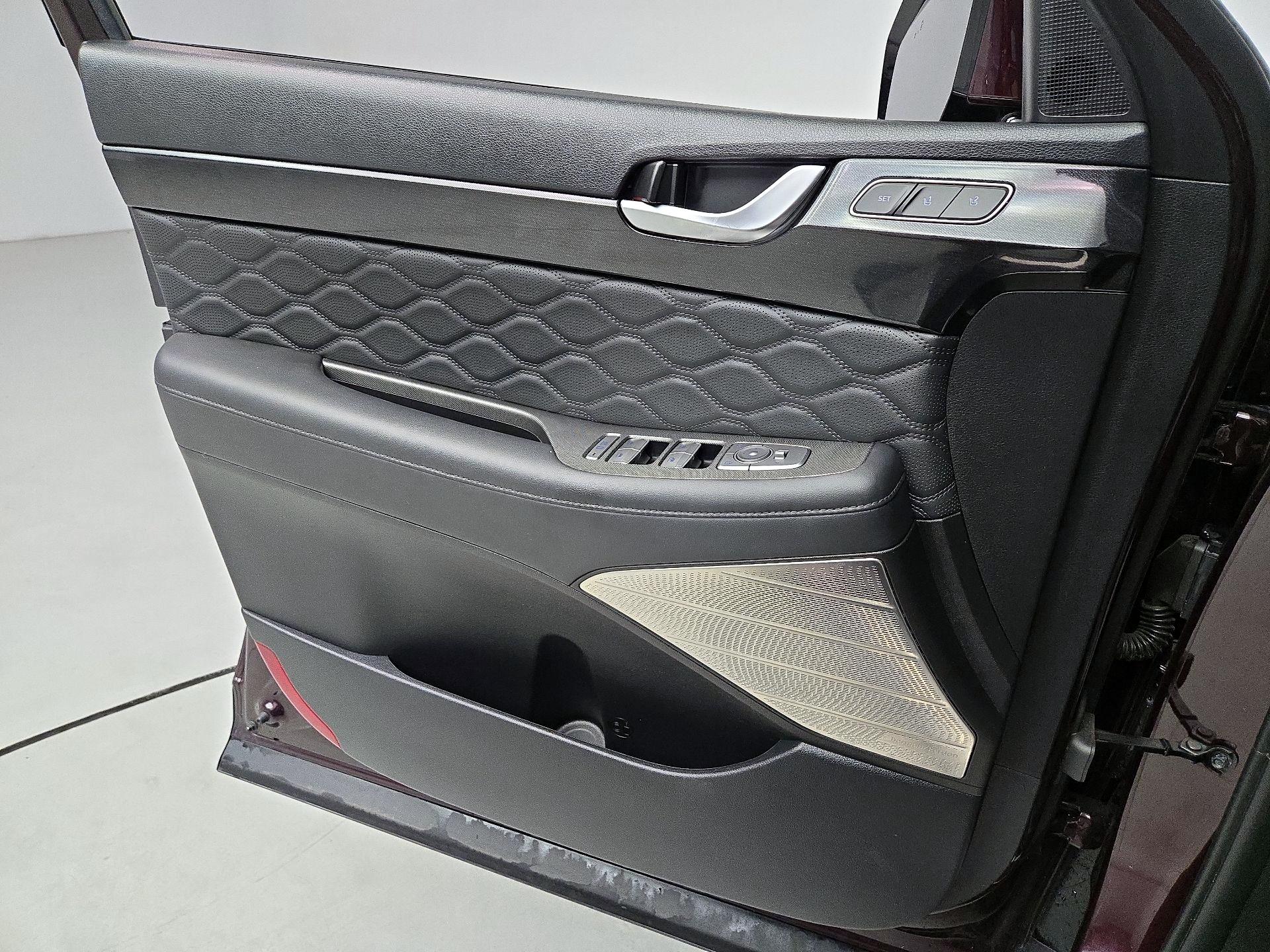 Thumbnail: 2022 Hyundai Palisade - 12