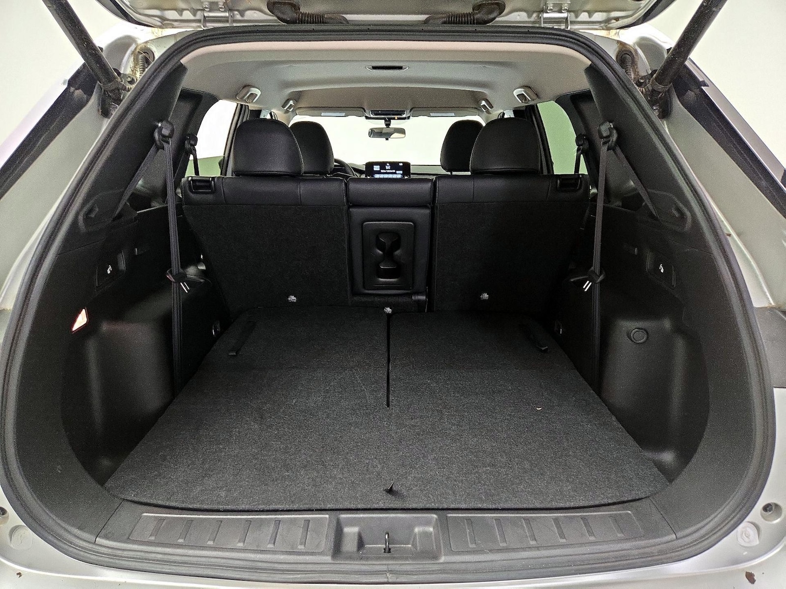 2024 Mitsubishi Outlander SE - Photo 24