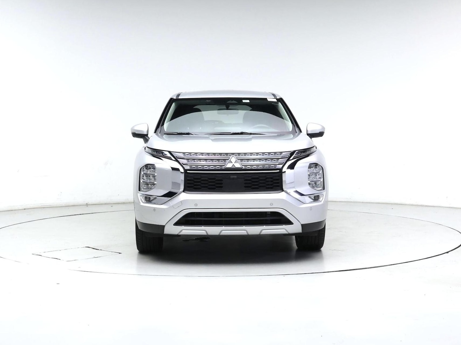 2024 Mitsubishi Outlander SE - Photo 6
