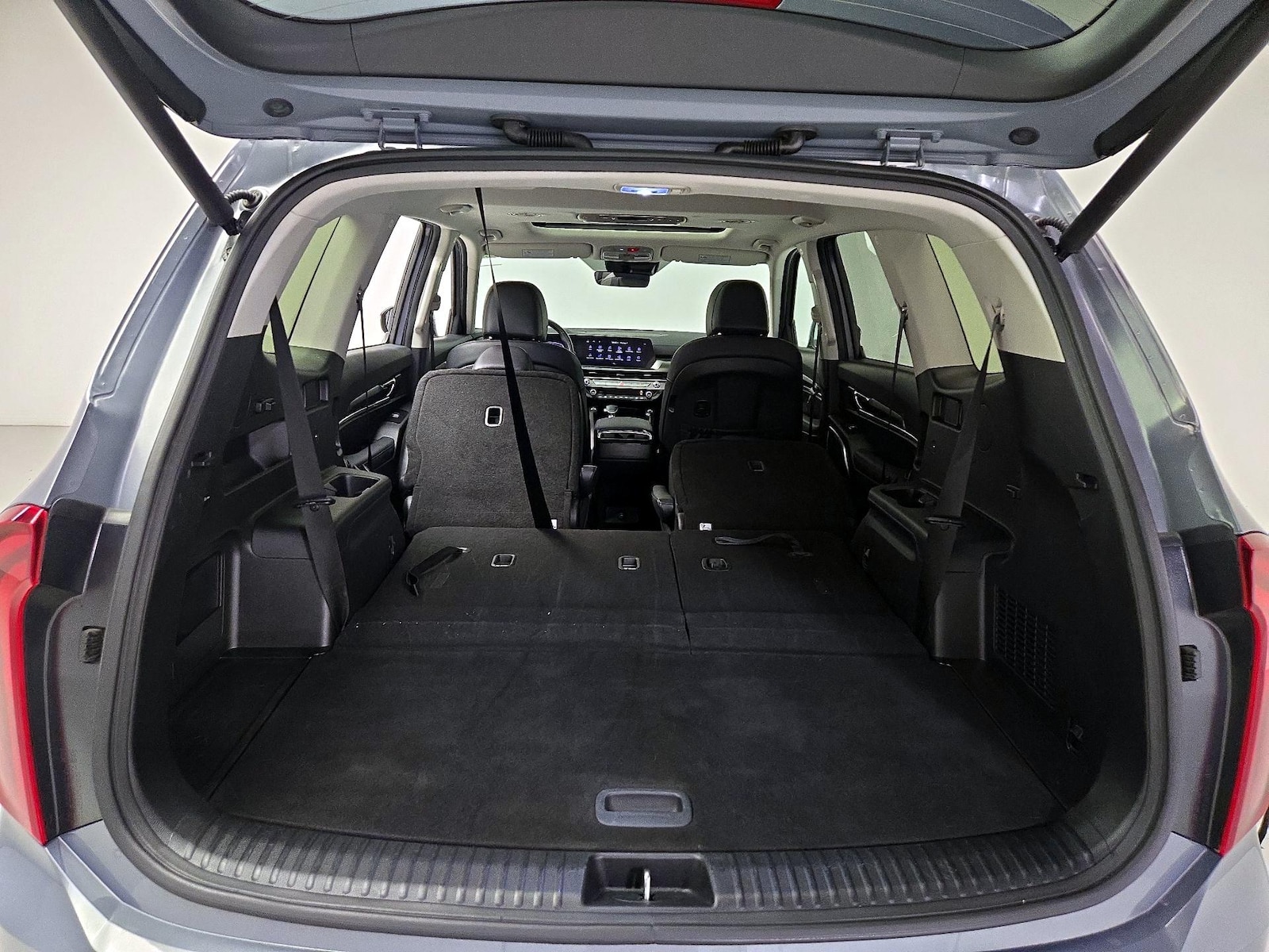 2025 Kia Telluride S - Photo 25
