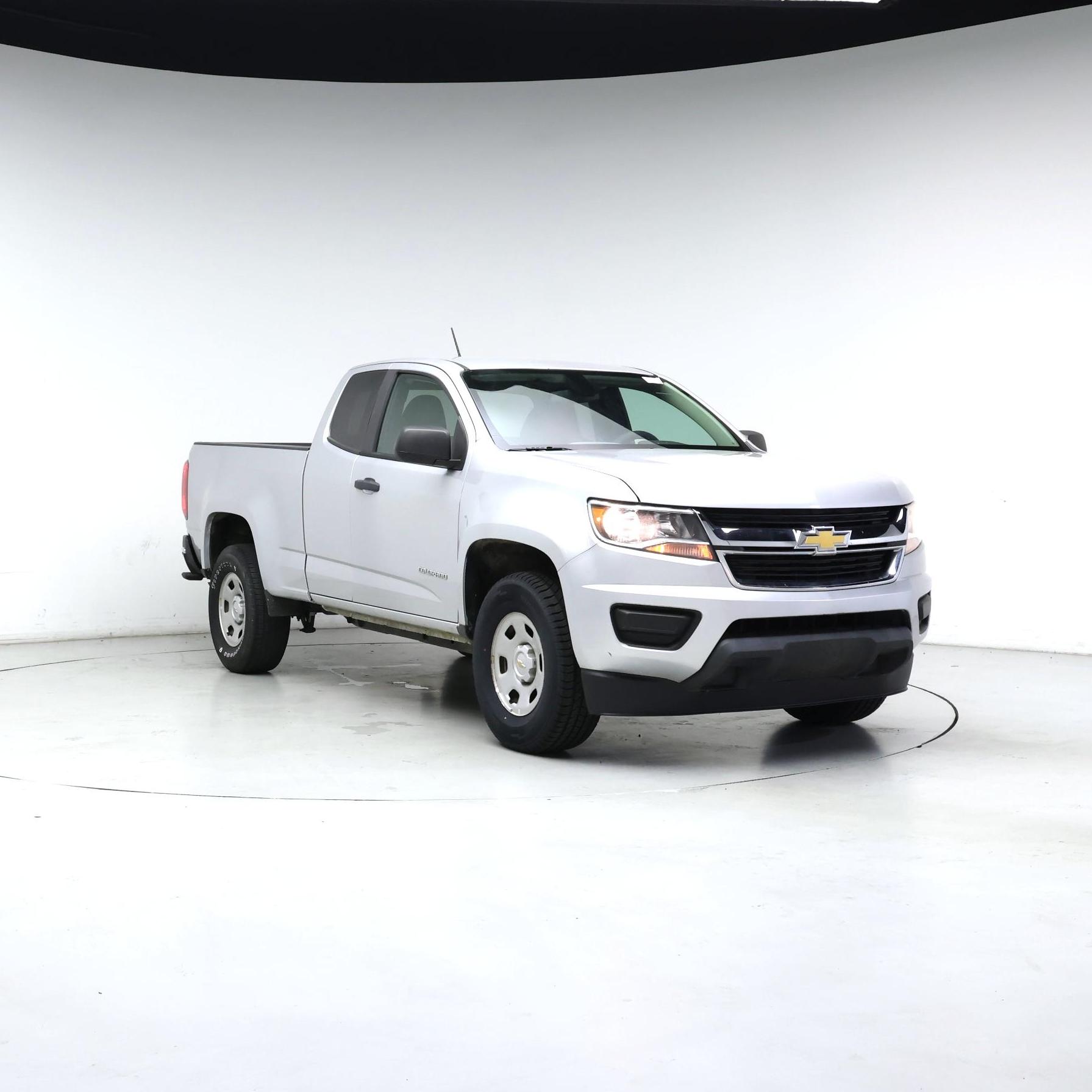 Silver 2018 Chevrolet Colorado Pickup Truck 4X2 Automatic