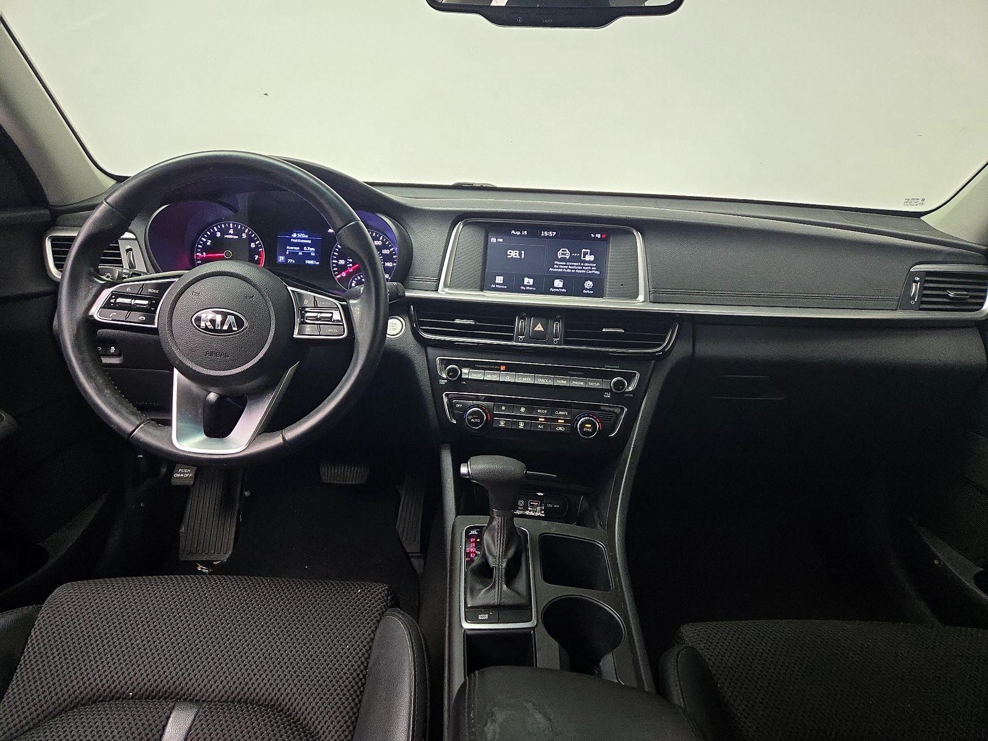 Thumbnail: 2019 Kia Optima - 9