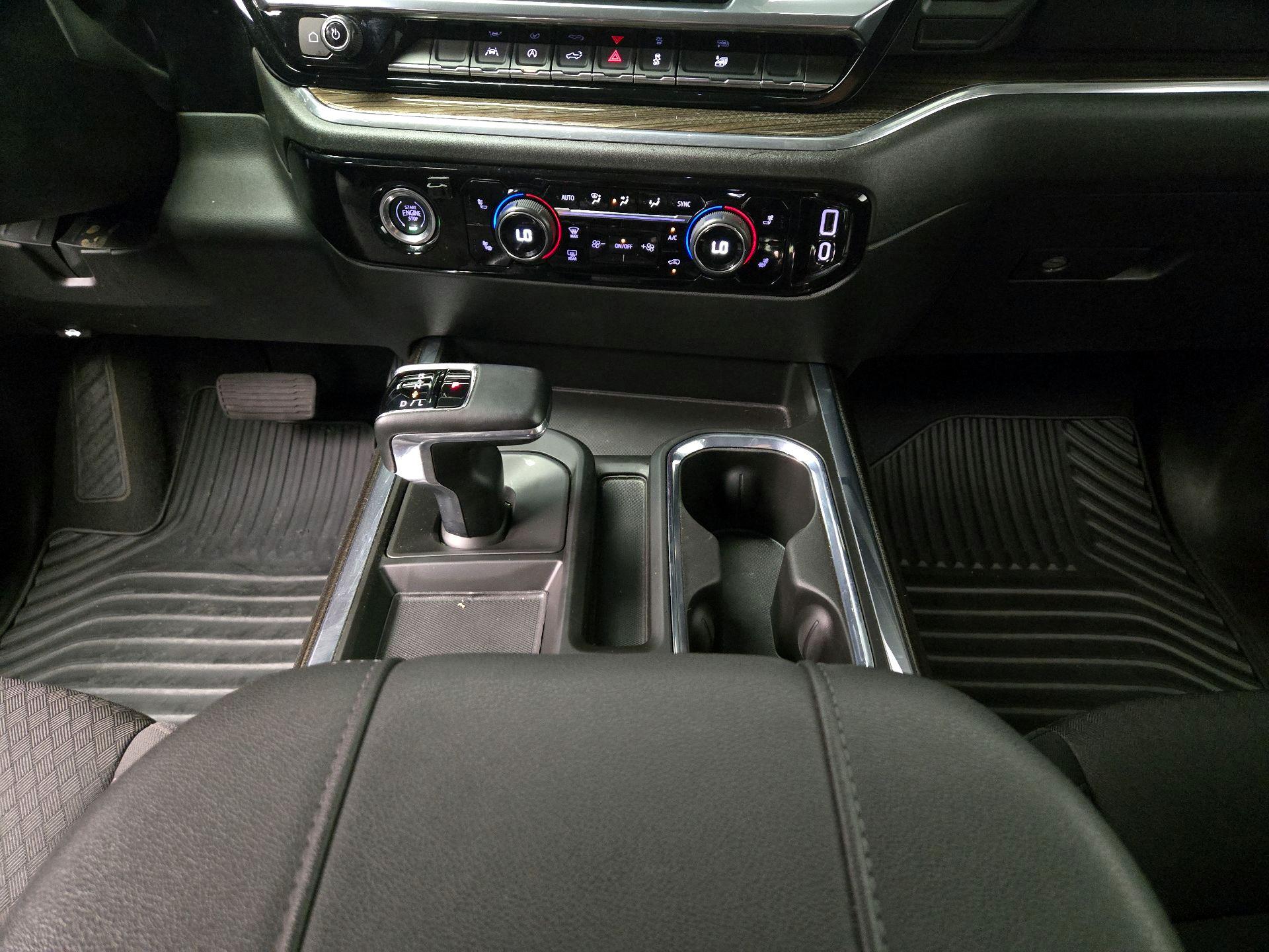 Thumbnail: 2023 Chevrolet Silverado 1500 - 17