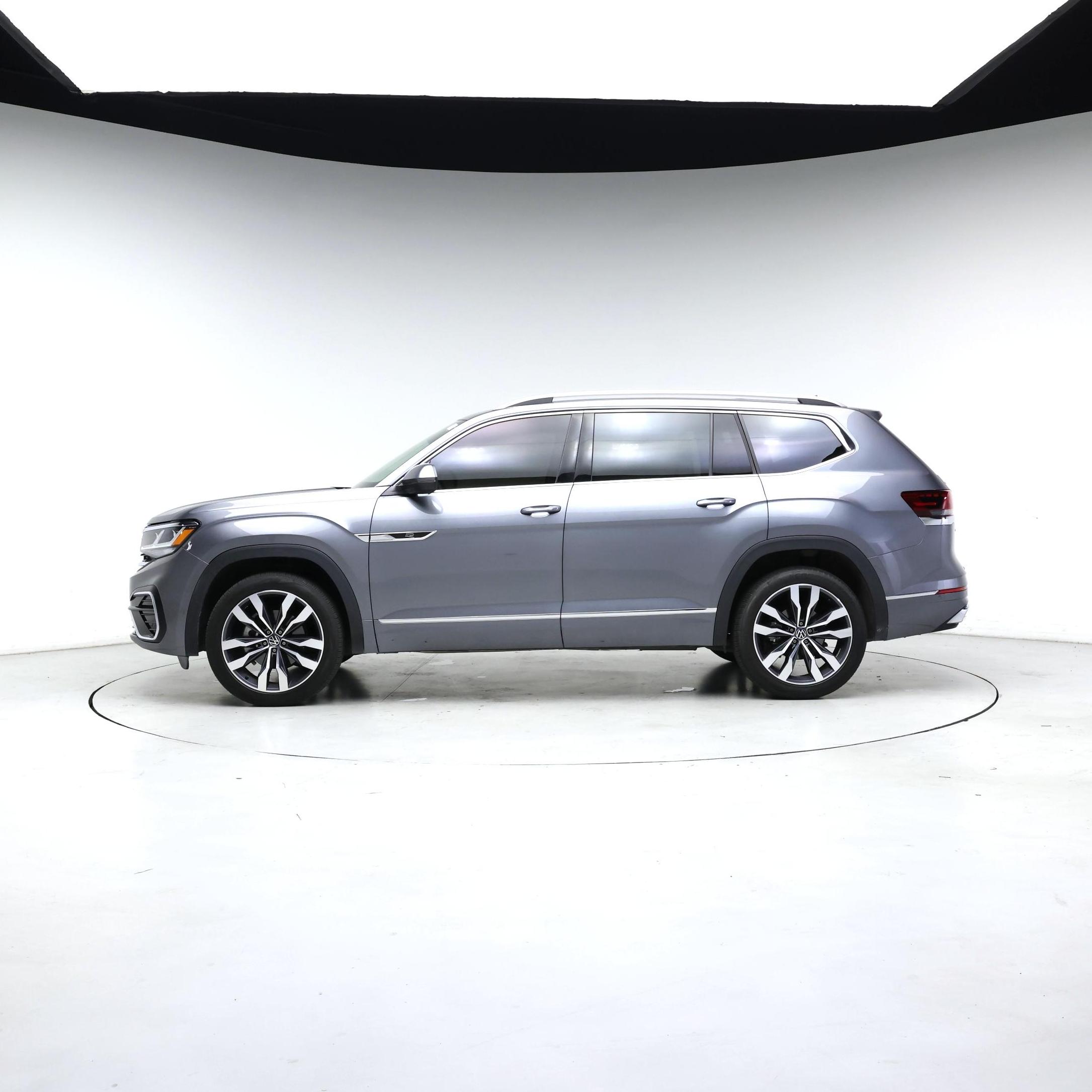 Thumbnail: 2023 Volkswagen Atlas - 3