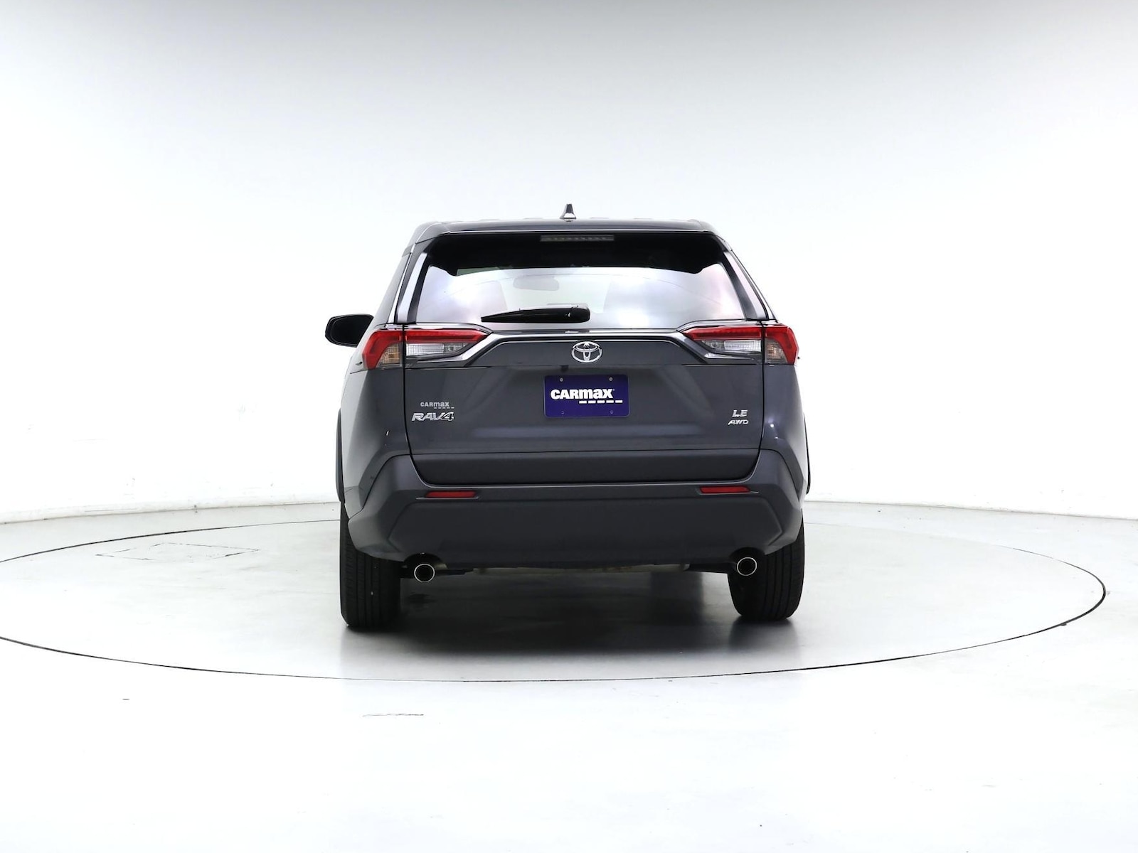 2025 Toyota RAV4 LE - Photo 7