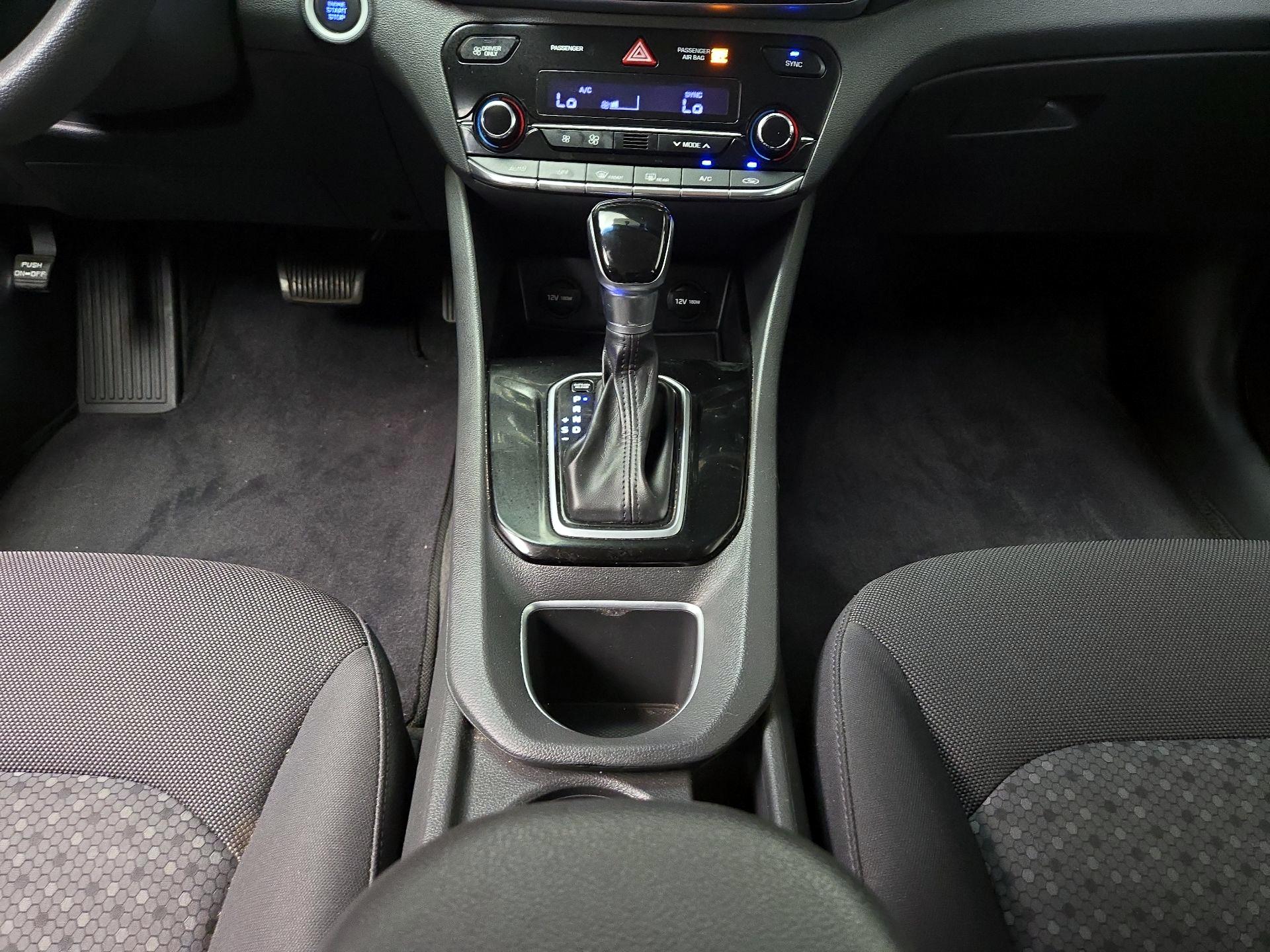 Thumbnail: 2018 Hyundai Ioniq - 17