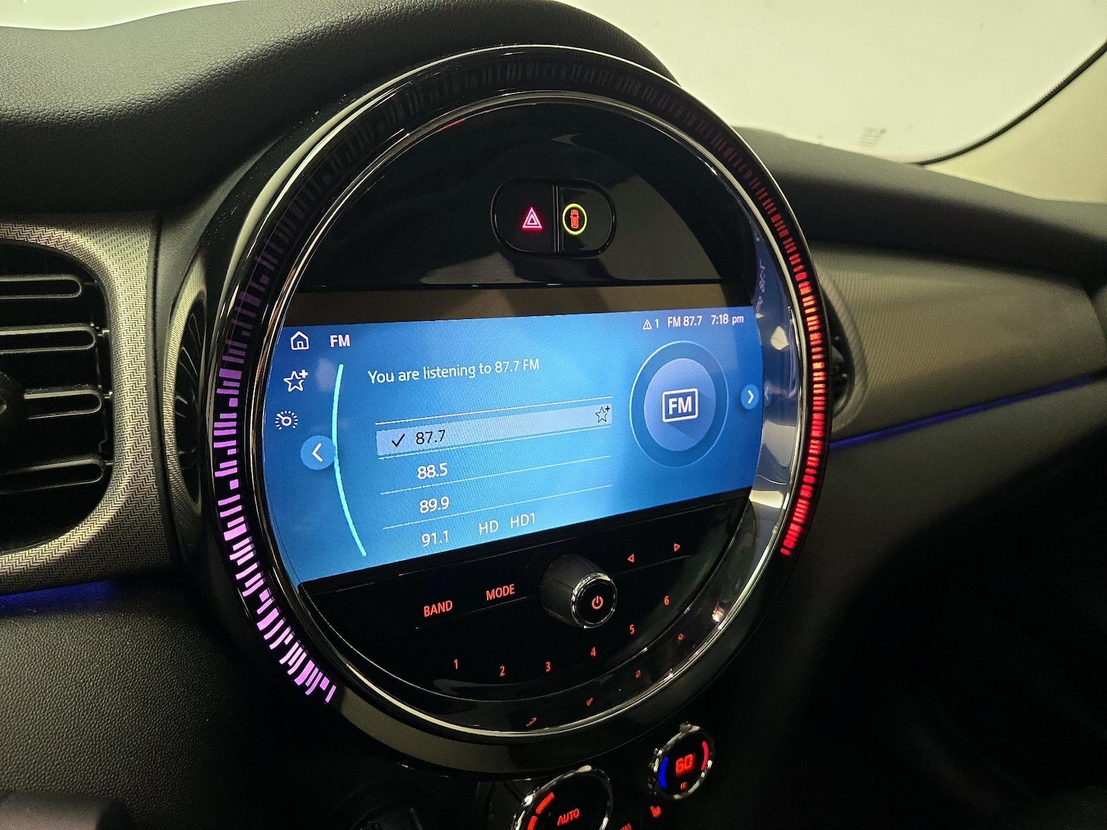 2023 MINI Hardtop 2 Door Base - Photo 16