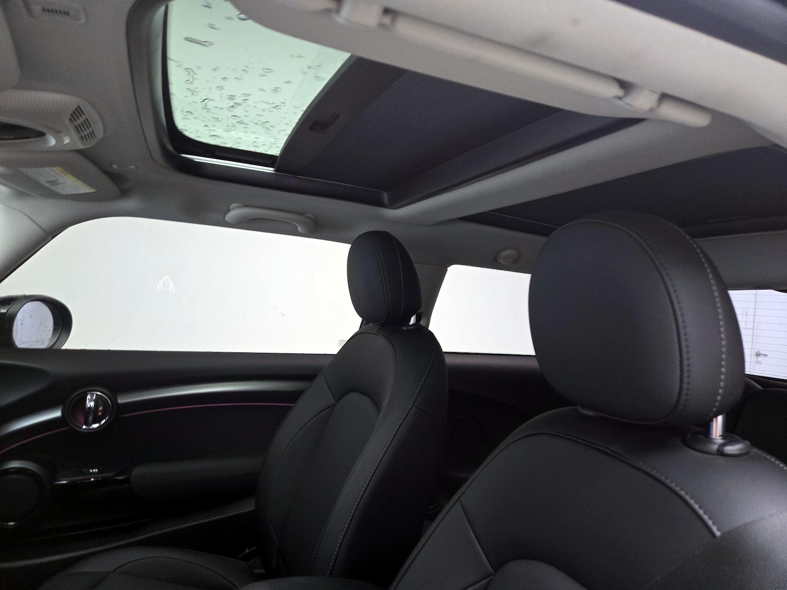 2023 MINI Hardtop 2 Door Base - Photo 20