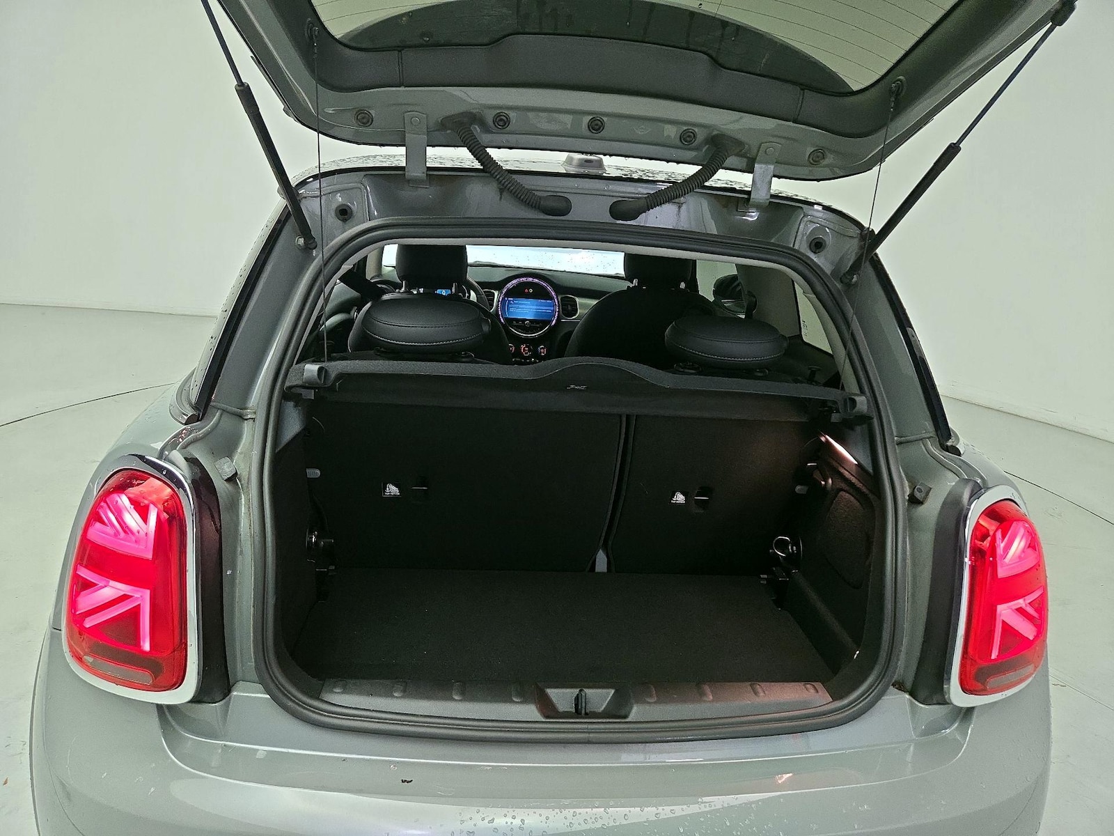 2023 MINI Hardtop 2 Door Base - Photo 22
