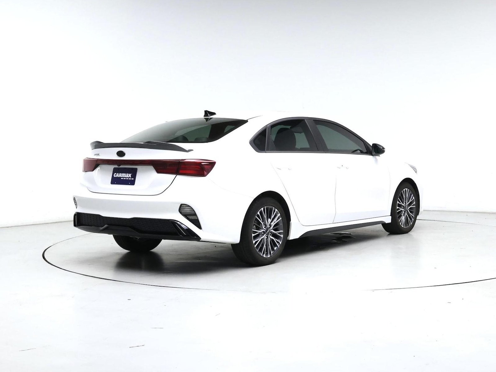 2024 Kia Forte GT-Line - Photo 9