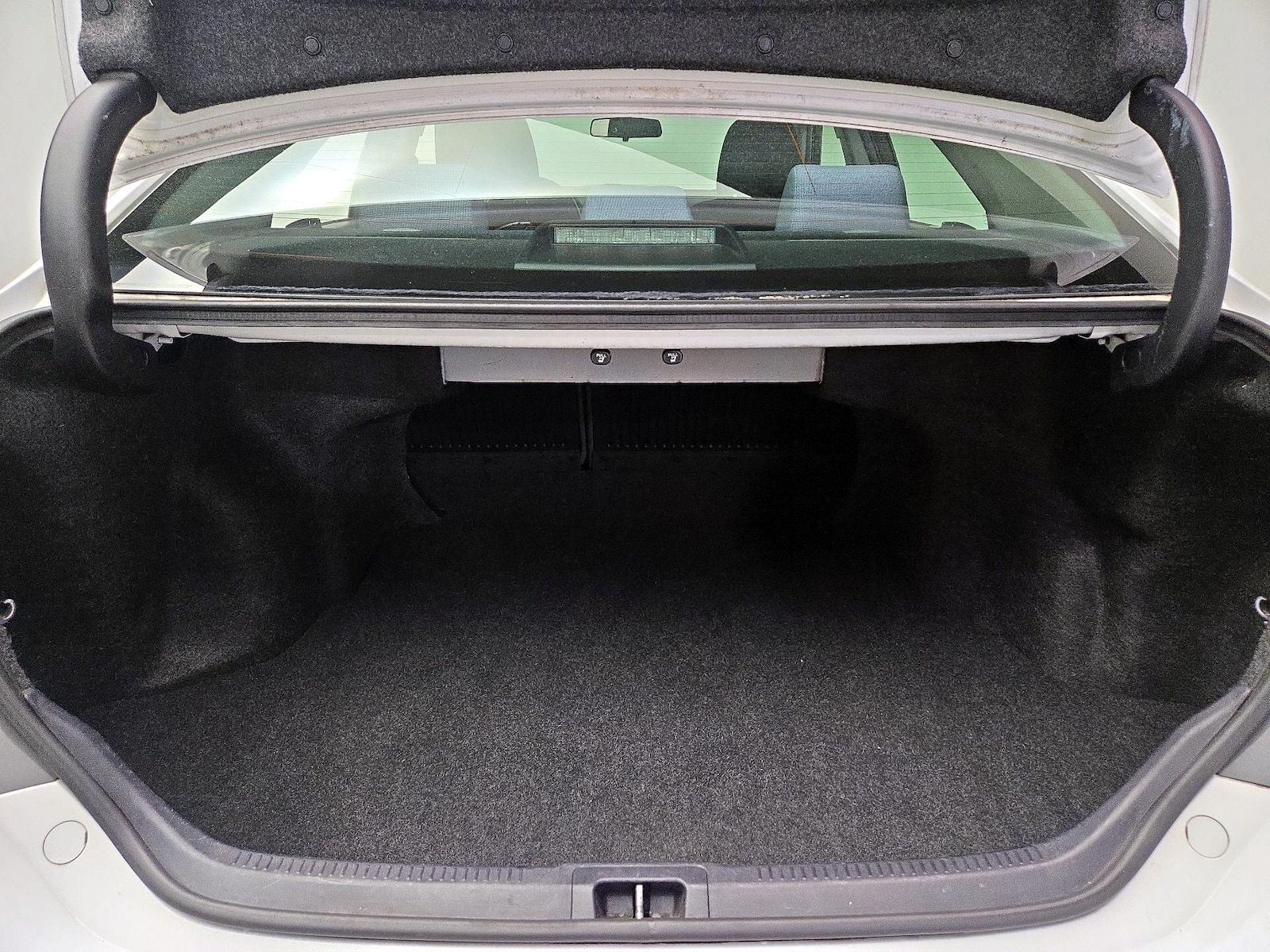 2017 Toyota Camry LE - Photo 21