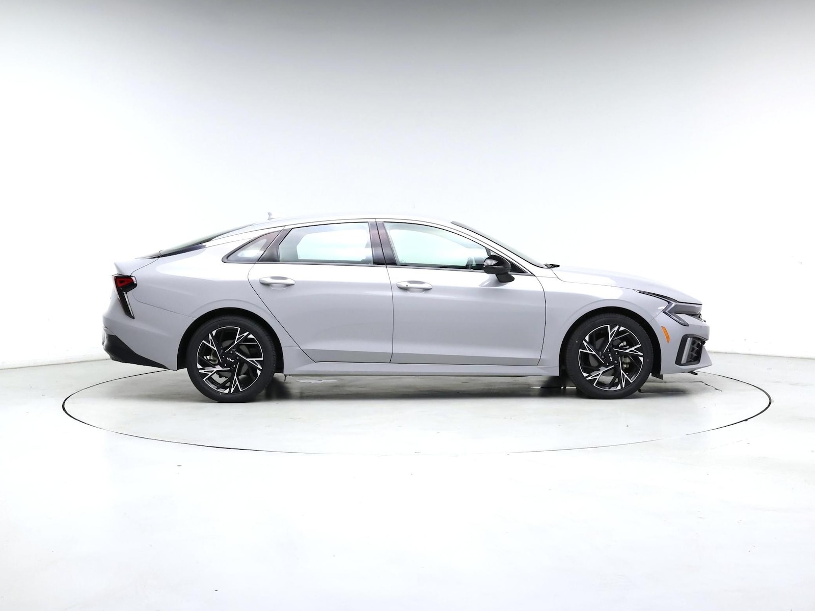 2026 Kia K5 GT-Line - Photo 8