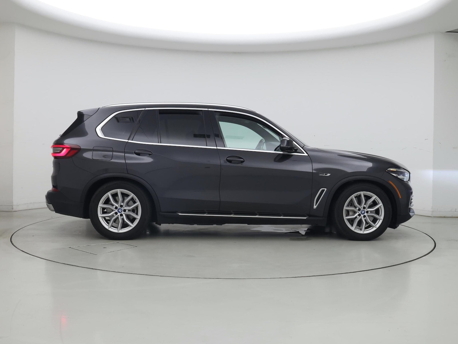 2023 BMW X5 45e - Photo 8