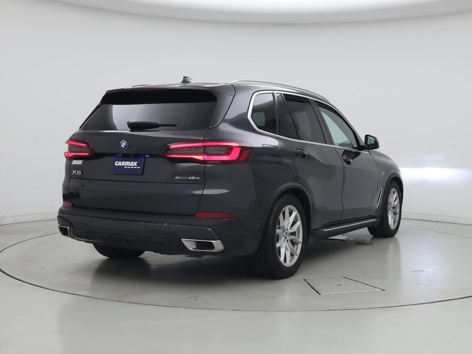 2023 BMW X5 45e - Photo 9