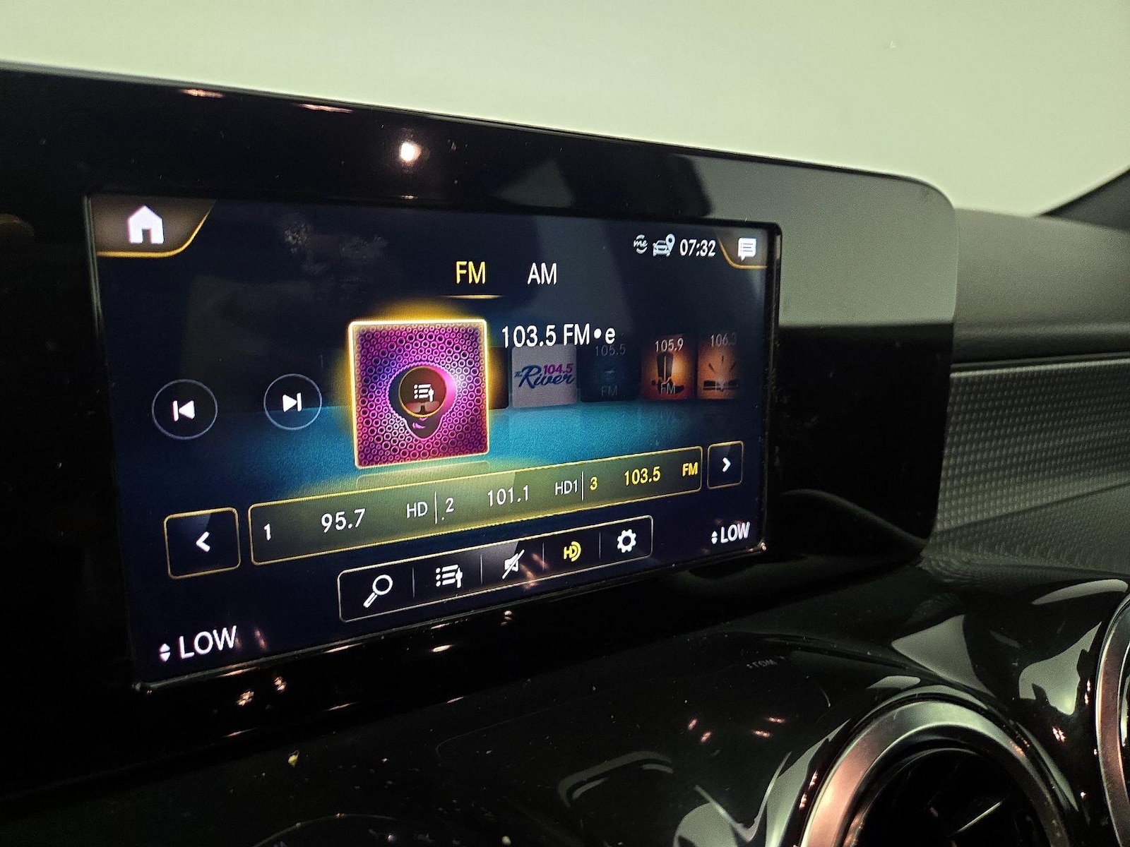 2021 Mercedes-Benz GLB Base - Photo 16