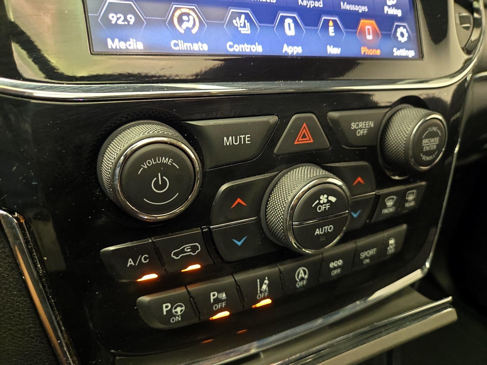 2021 Jeep Grand Cherokee 80th Edition - Photo 18