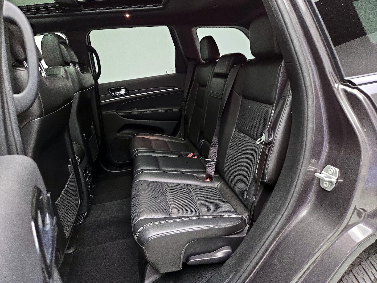 2021 Jeep Grand Cherokee 80th Edition - Photo 22