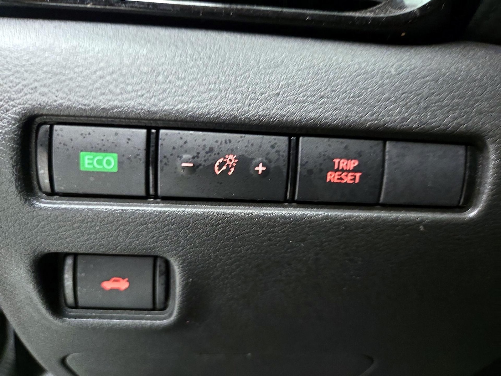 2025 Nissan Sentra SV - Photo 14