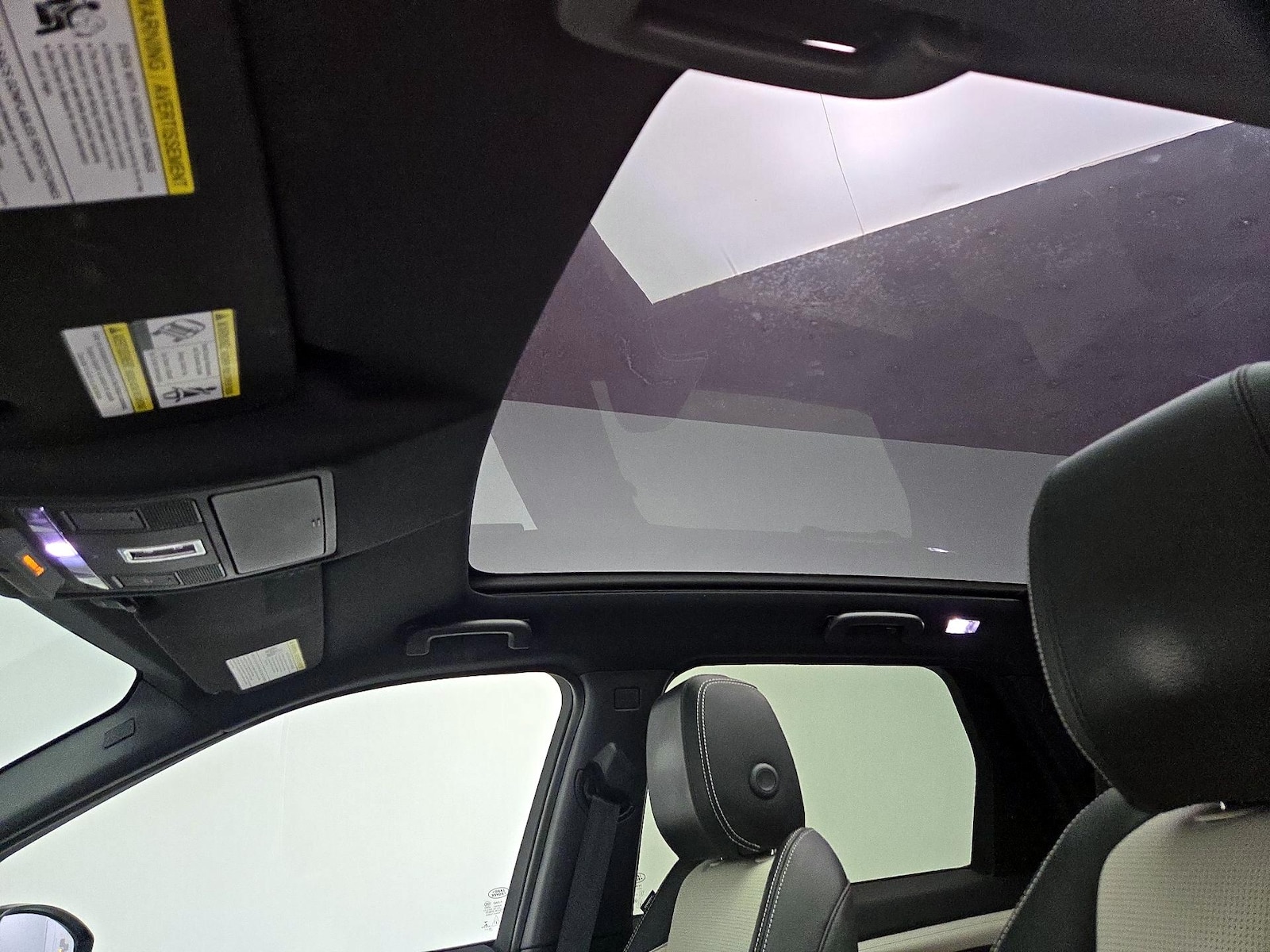 Skylight(s) & Overhead Airbags