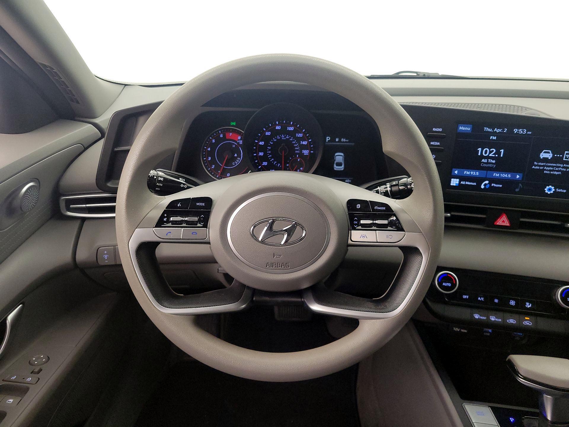 Thumbnail: 2021 Hyundai Elantra - 10