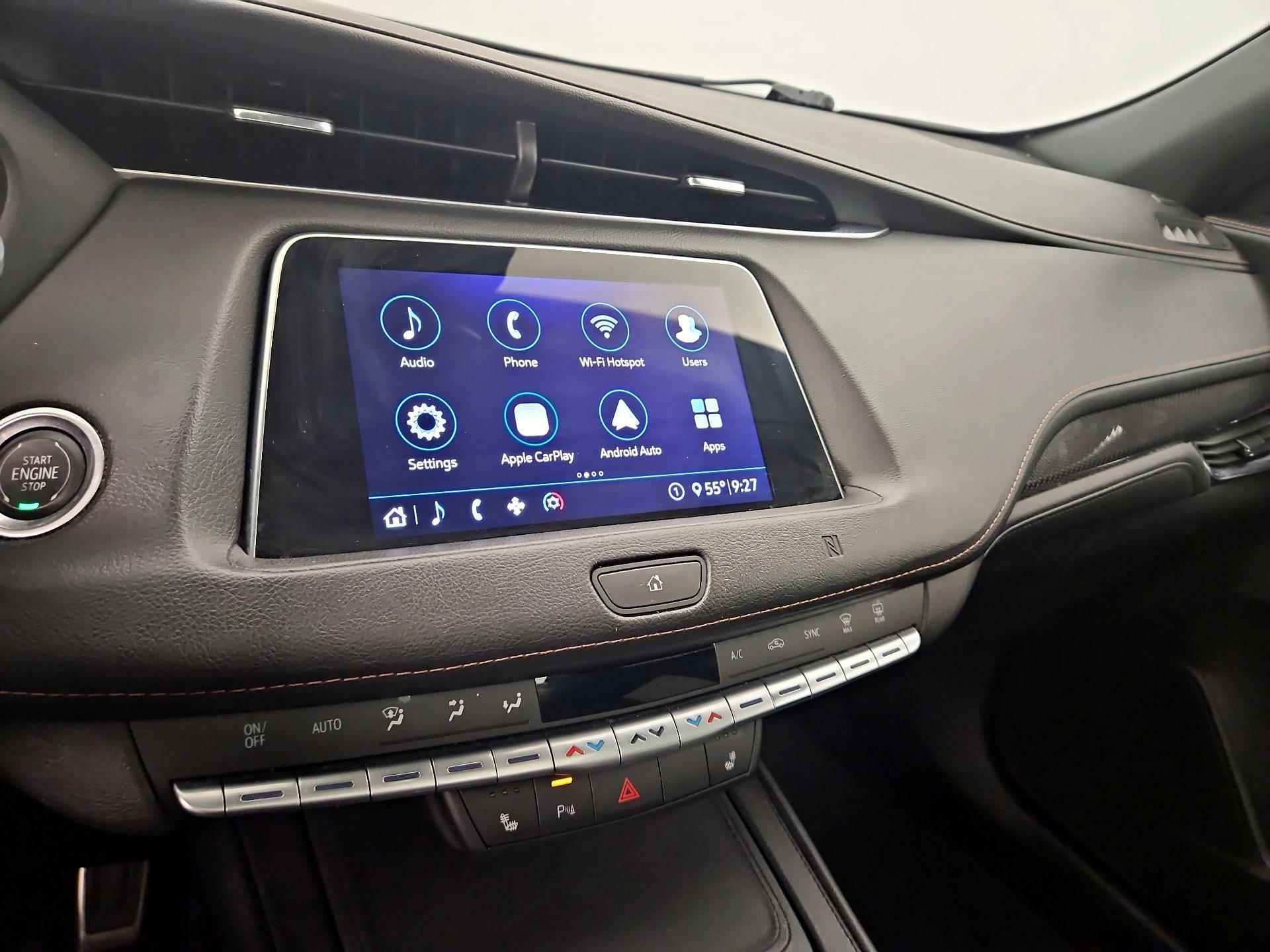 Thumbnail: 2020 Cadillac XT4 - 15