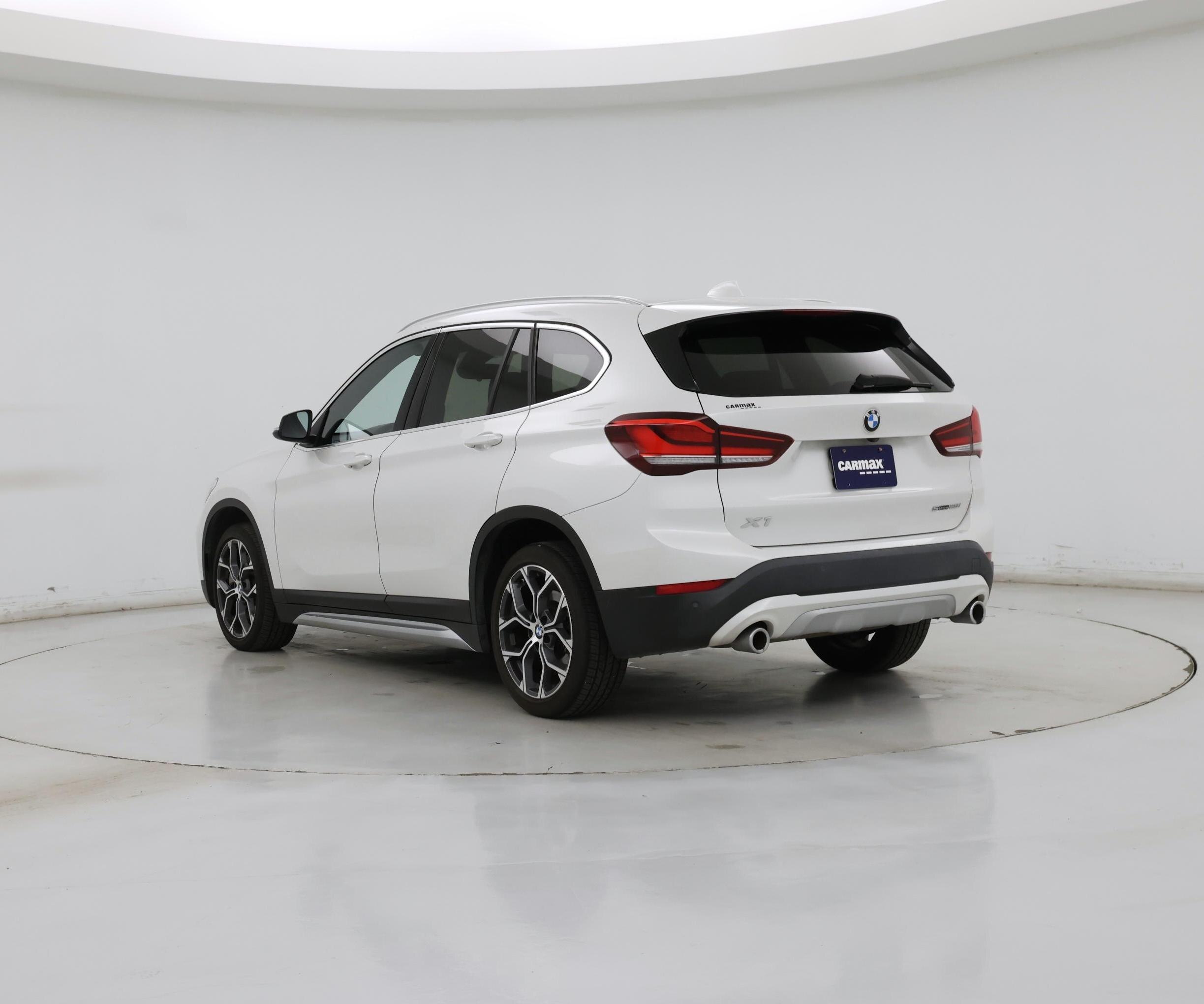 Thumbnail: 2020 BMW X1 - 2