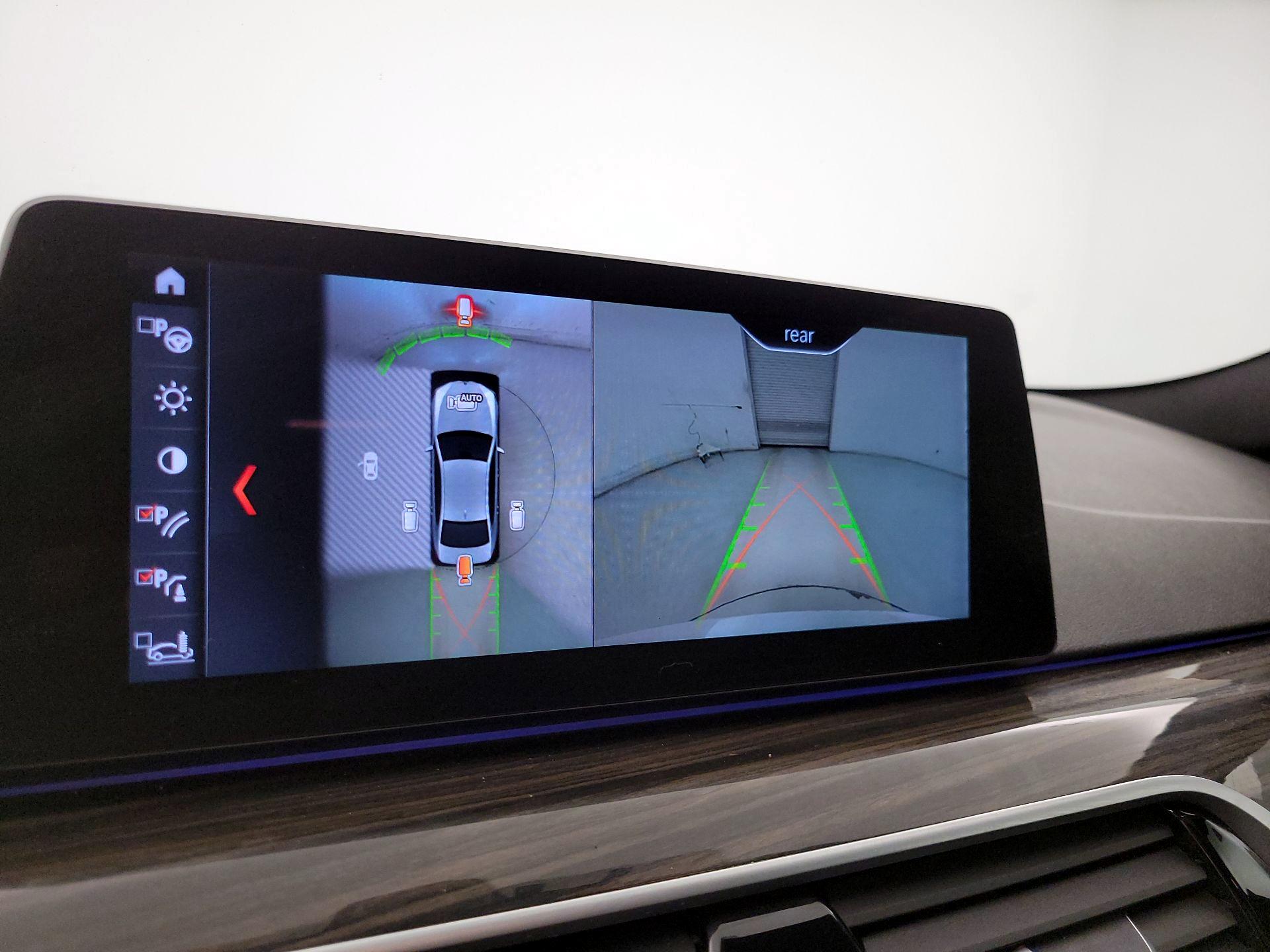 Thumbnail: 2018 BMW 5 Series - 15