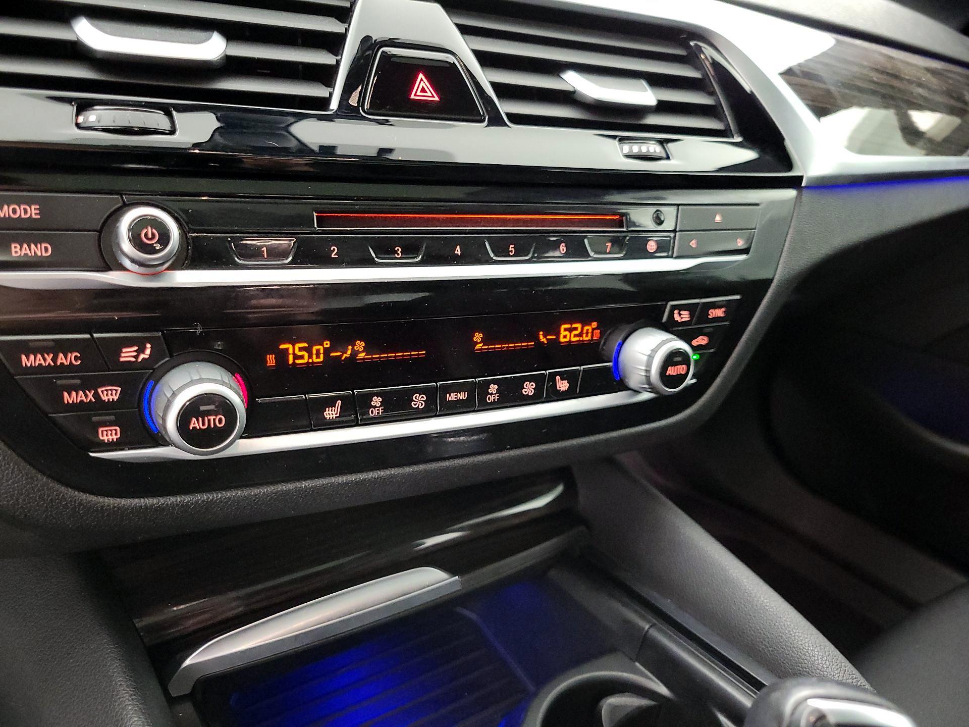 Thumbnail: 2018 BMW 5 Series - 17