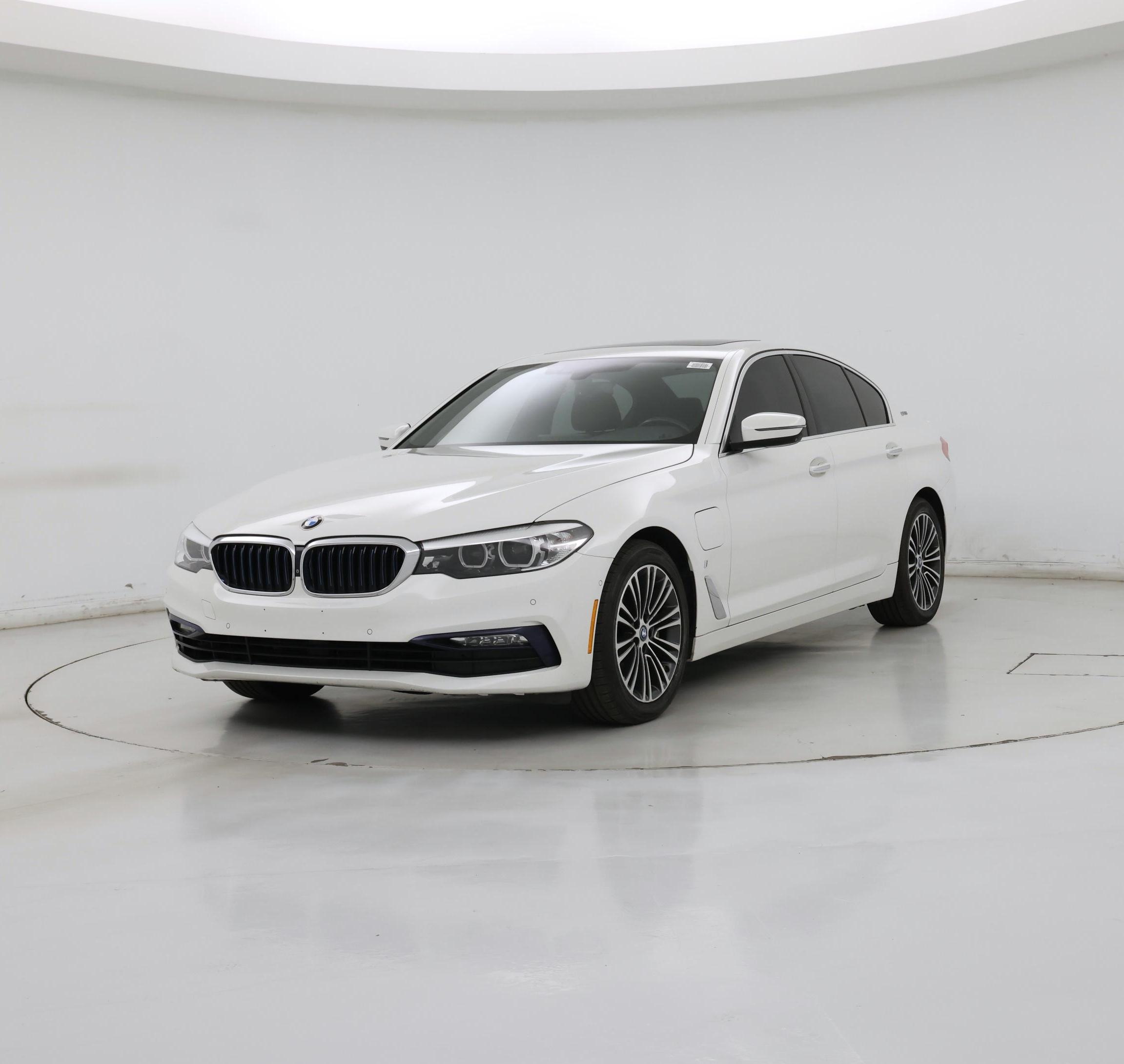 Thumbnail: 2018 BMW 5 Series - 4