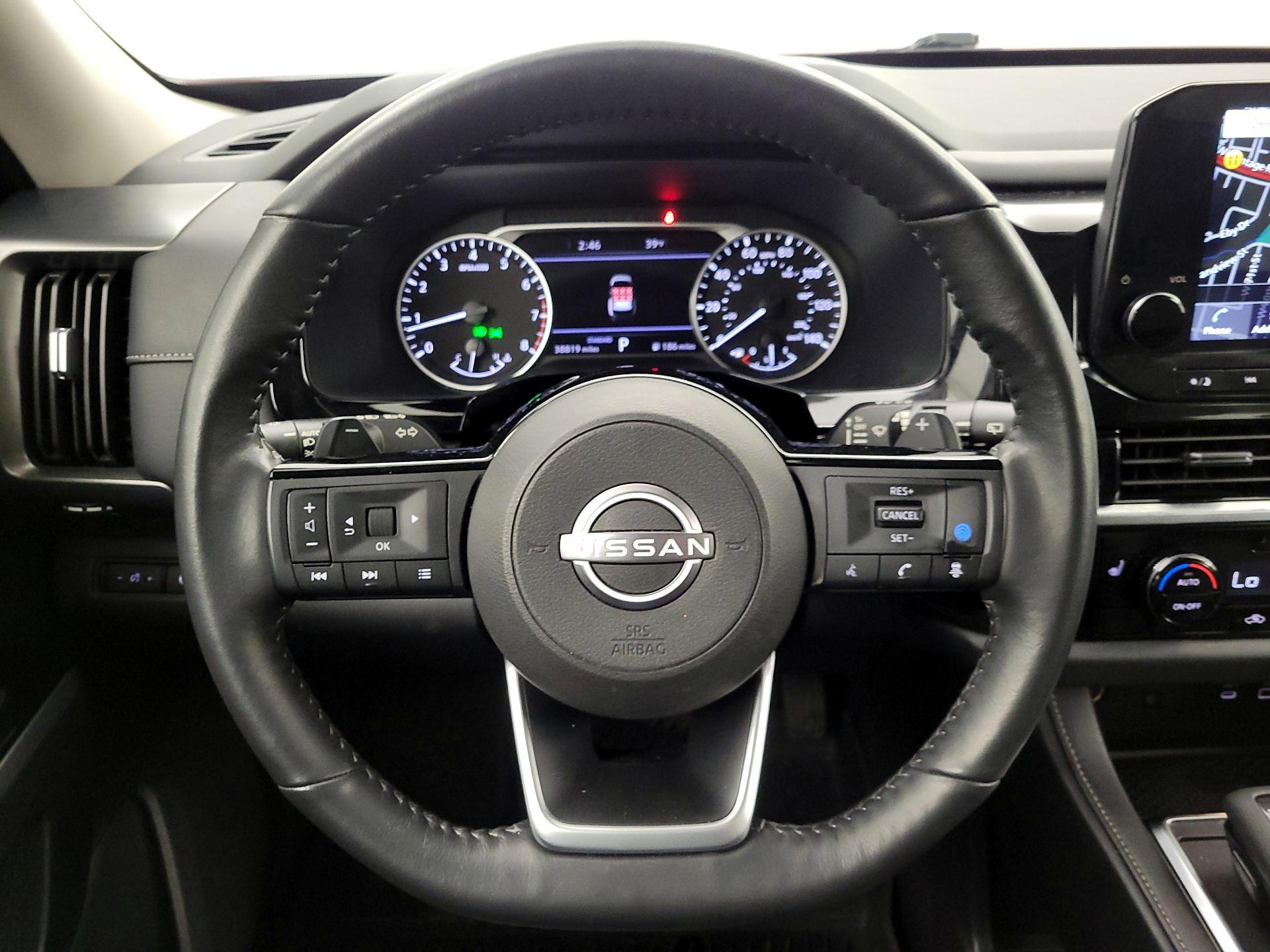 Thumbnail: 2023 Nissan Pathfinder - 10