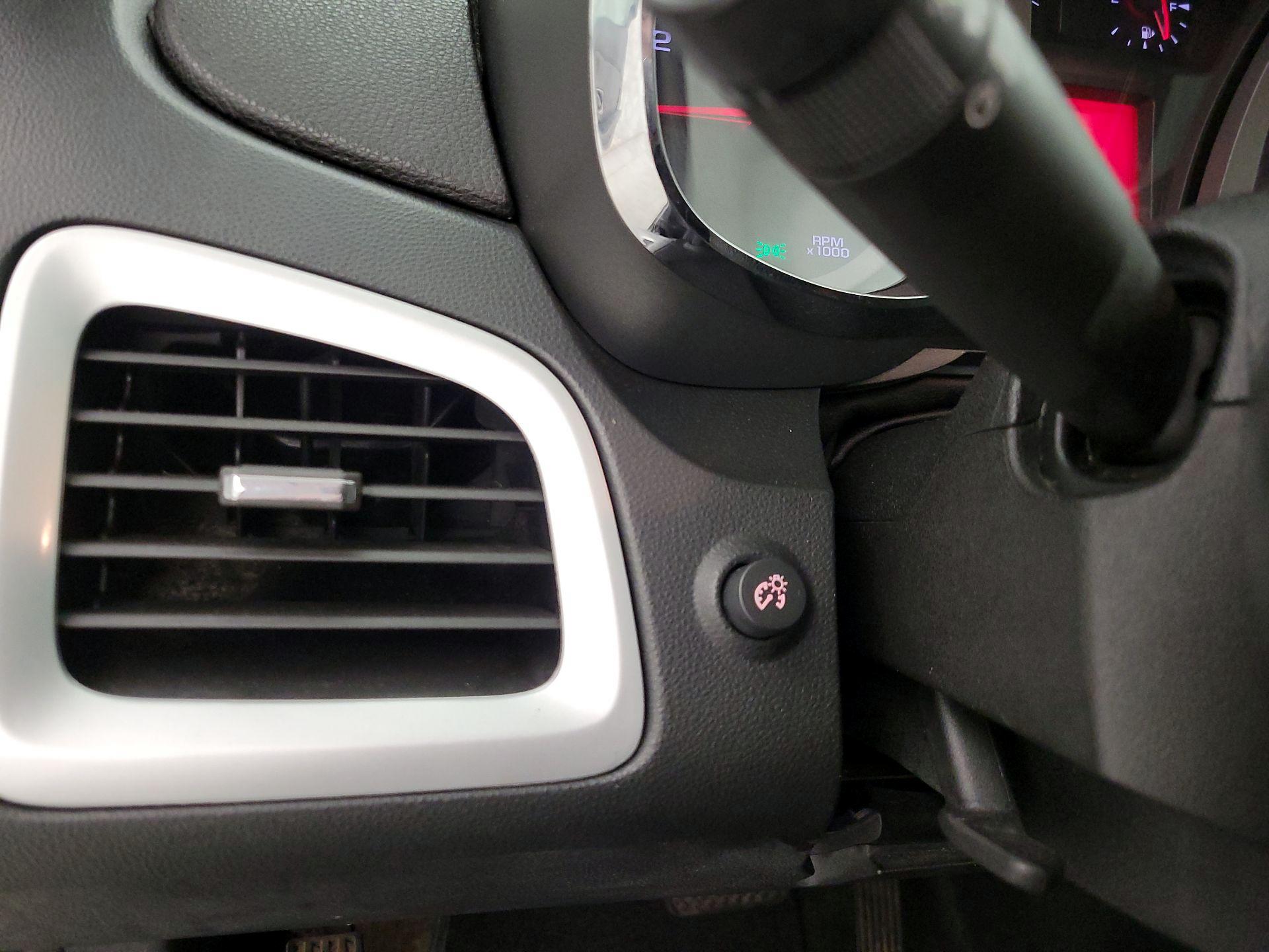 Thumbnail: 2017 GMC Terrain - 13