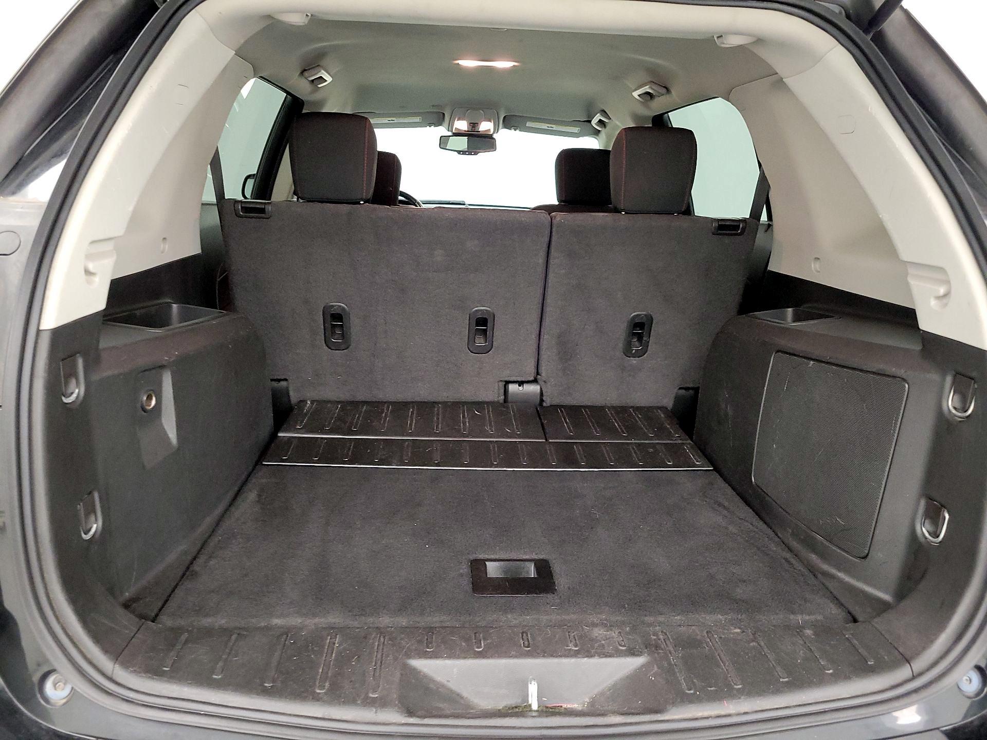 Thumbnail: 2017 GMC Terrain - 20