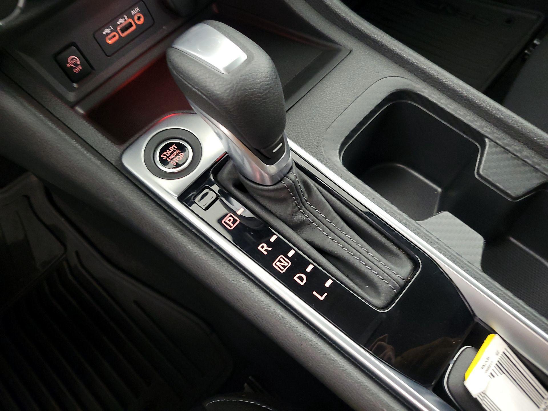 Thumbnail: 2025 Nissan Sentra - 17