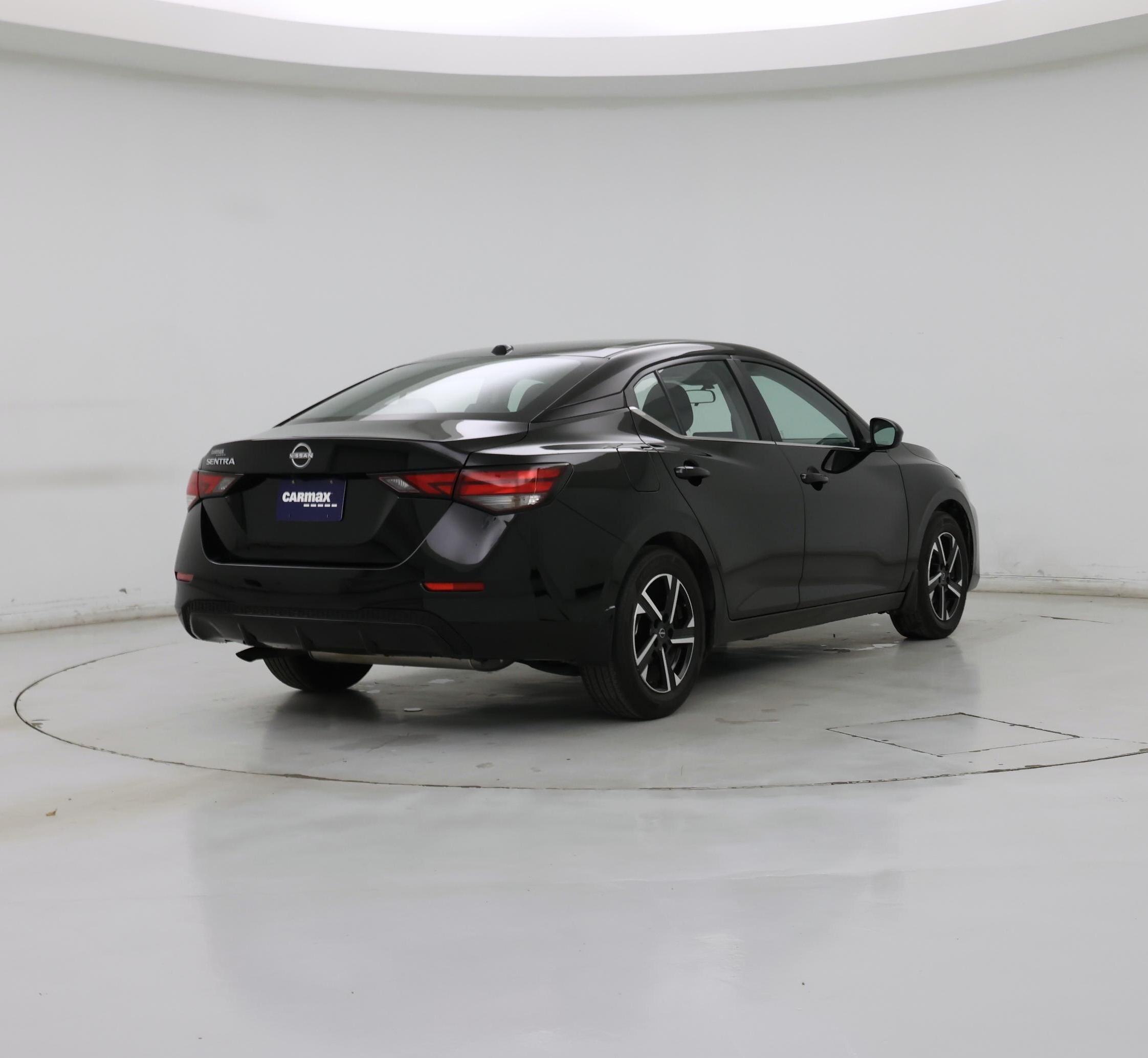 Thumbnail: 2025 Nissan Sentra - 8