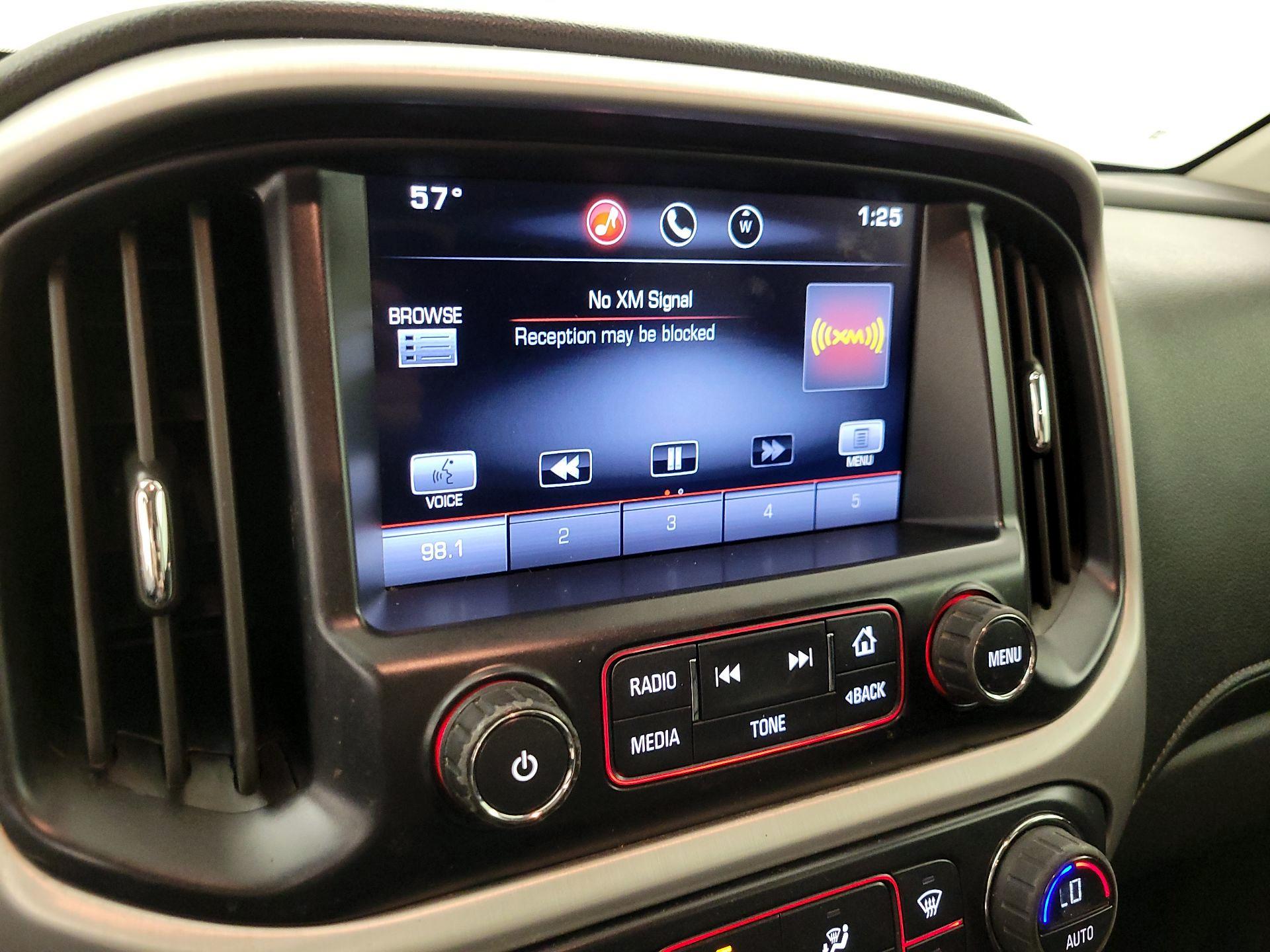 Thumbnail: 2015 GMC Canyon - 16